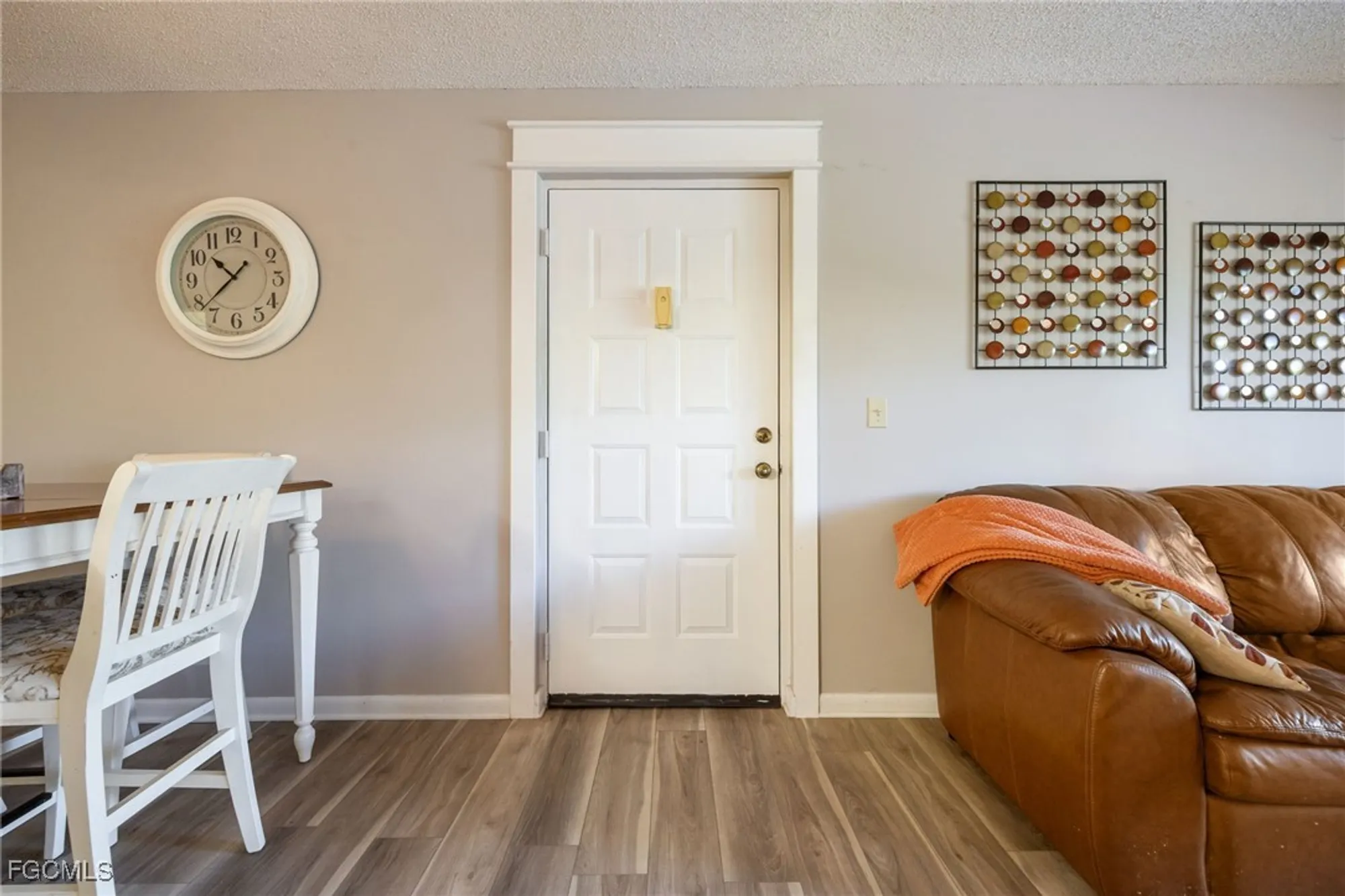 Property Slideshow image 4 of 50 | 9540 green cypress ln 11, Fort Myers, FL, 33905