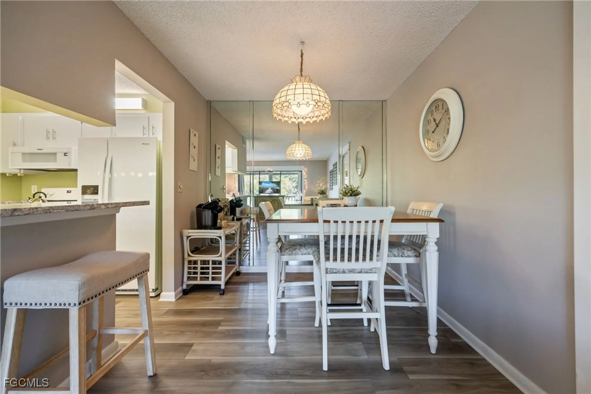 Property Slideshow image 7 of 50 | 9540 green cypress ln 11, Fort Myers, FL, 33905