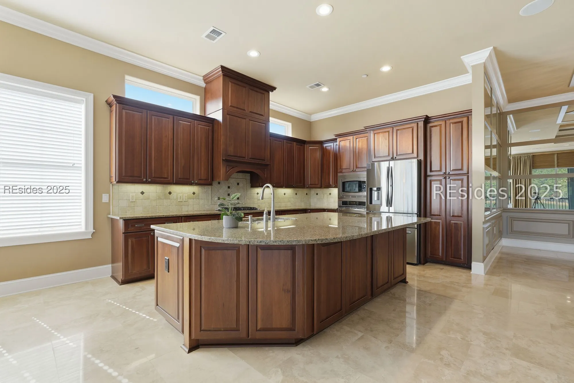 Property Slideshow image 15 of 74 | 184 hampton lake xing # 1473, Bluffton, SC, 29910