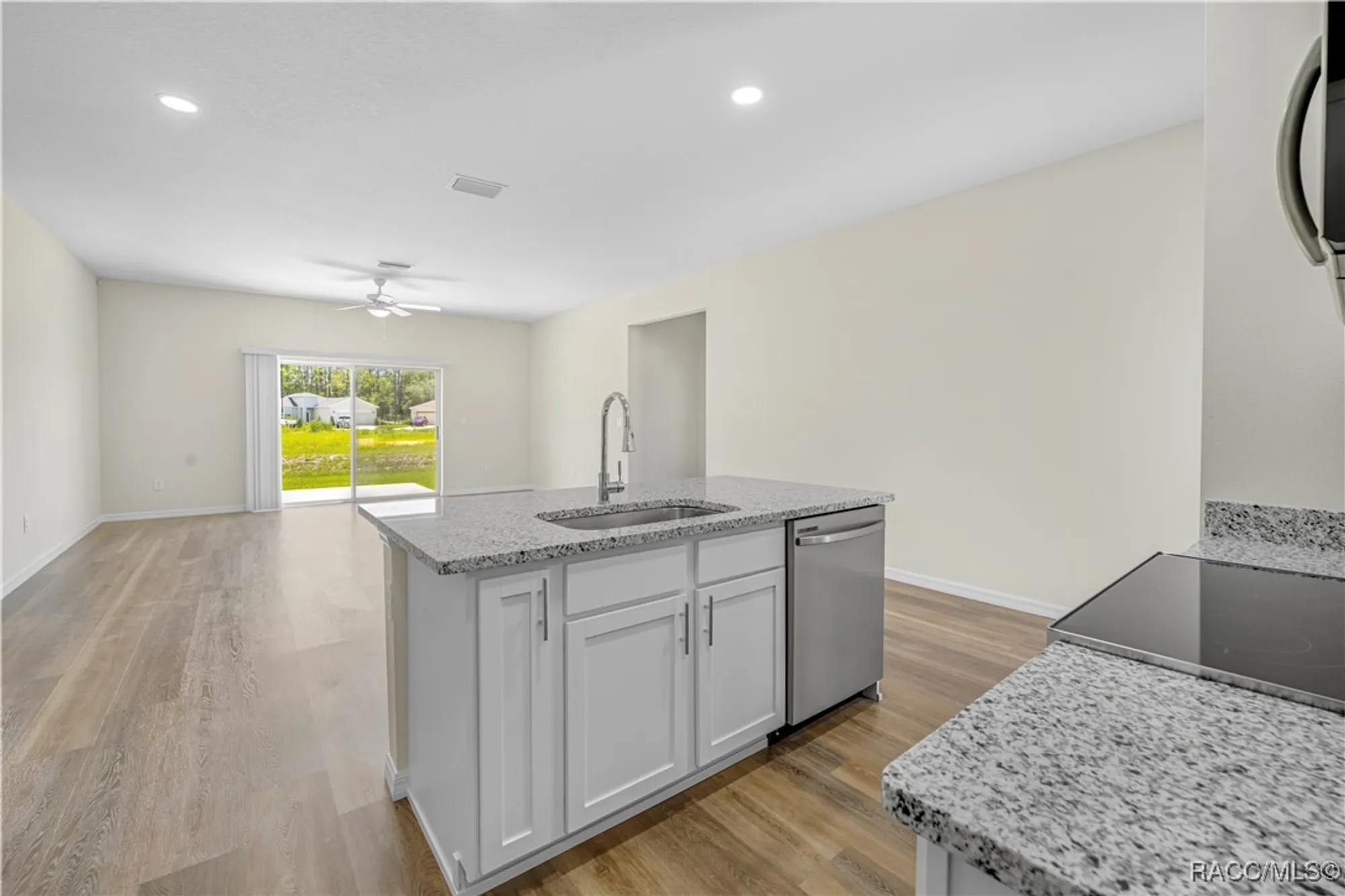 Property Slideshow image 10 of 75 | 9322 seve ct, Brooksville, FL, 34613