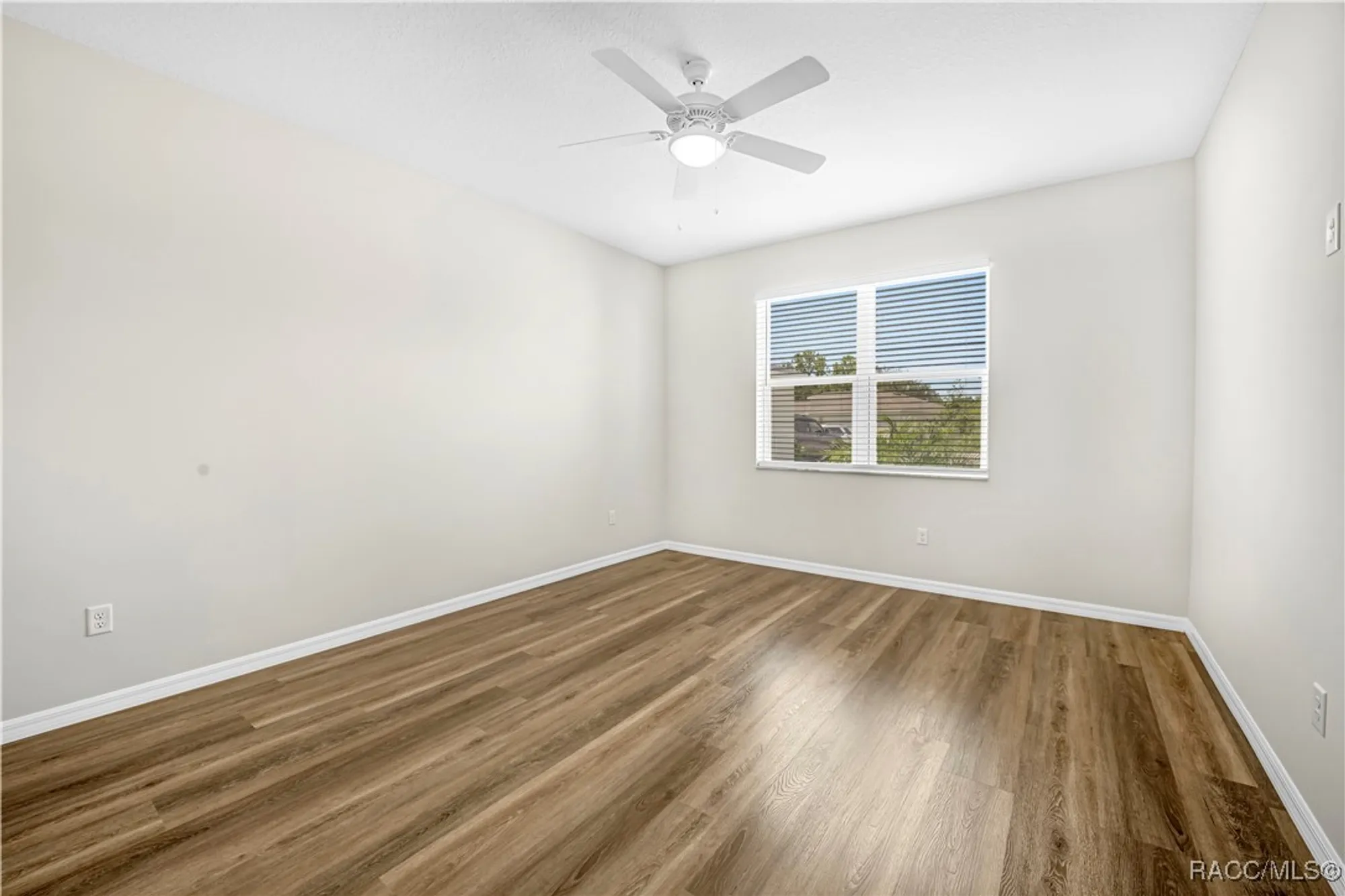 Property Slideshow image 32 of 75 | 9322 seve ct, Brooksville, FL, 34613