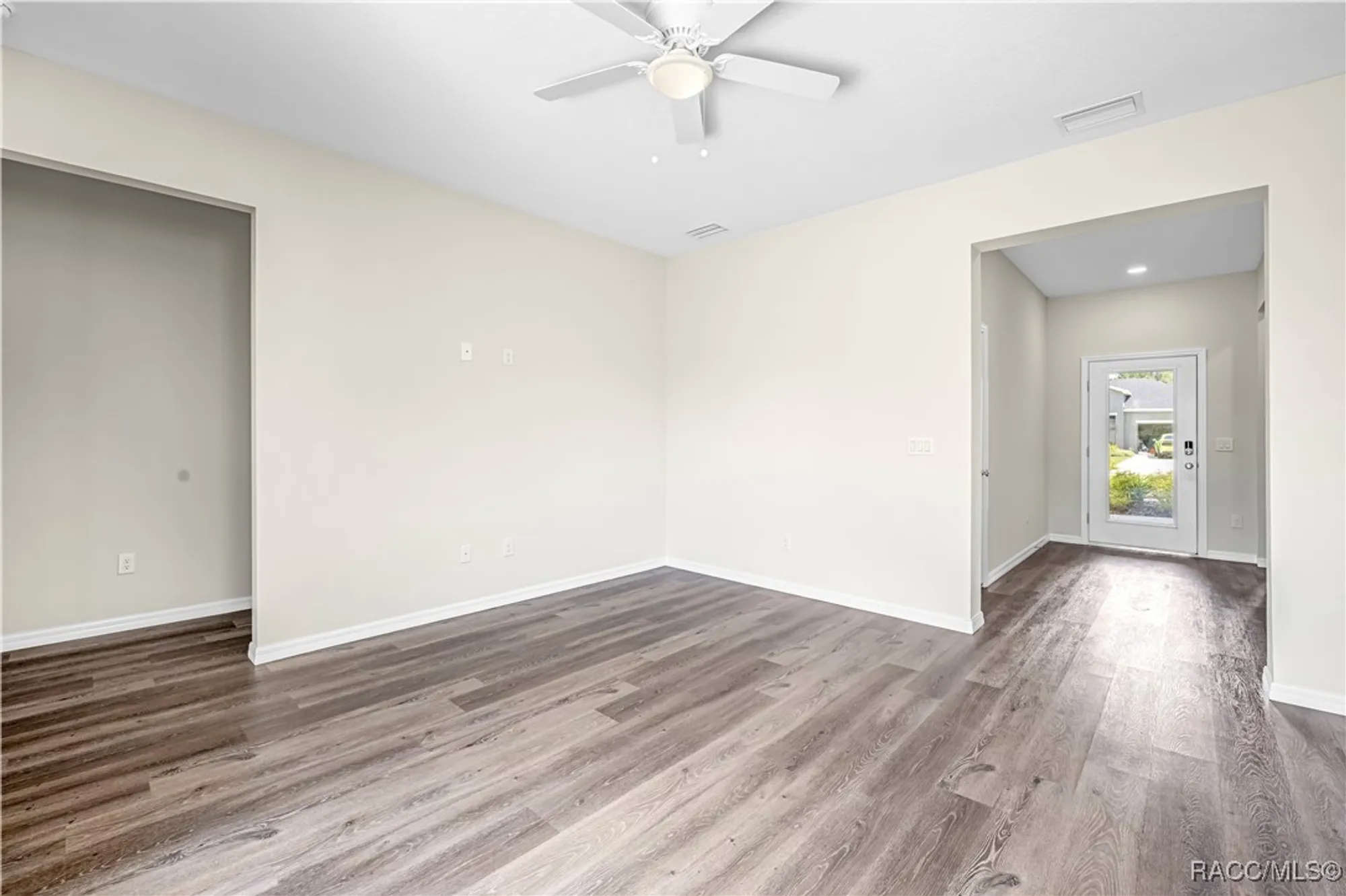 Property Slideshow image 21 of 79 | 9081 wade st, Brooksville, FL, 34613