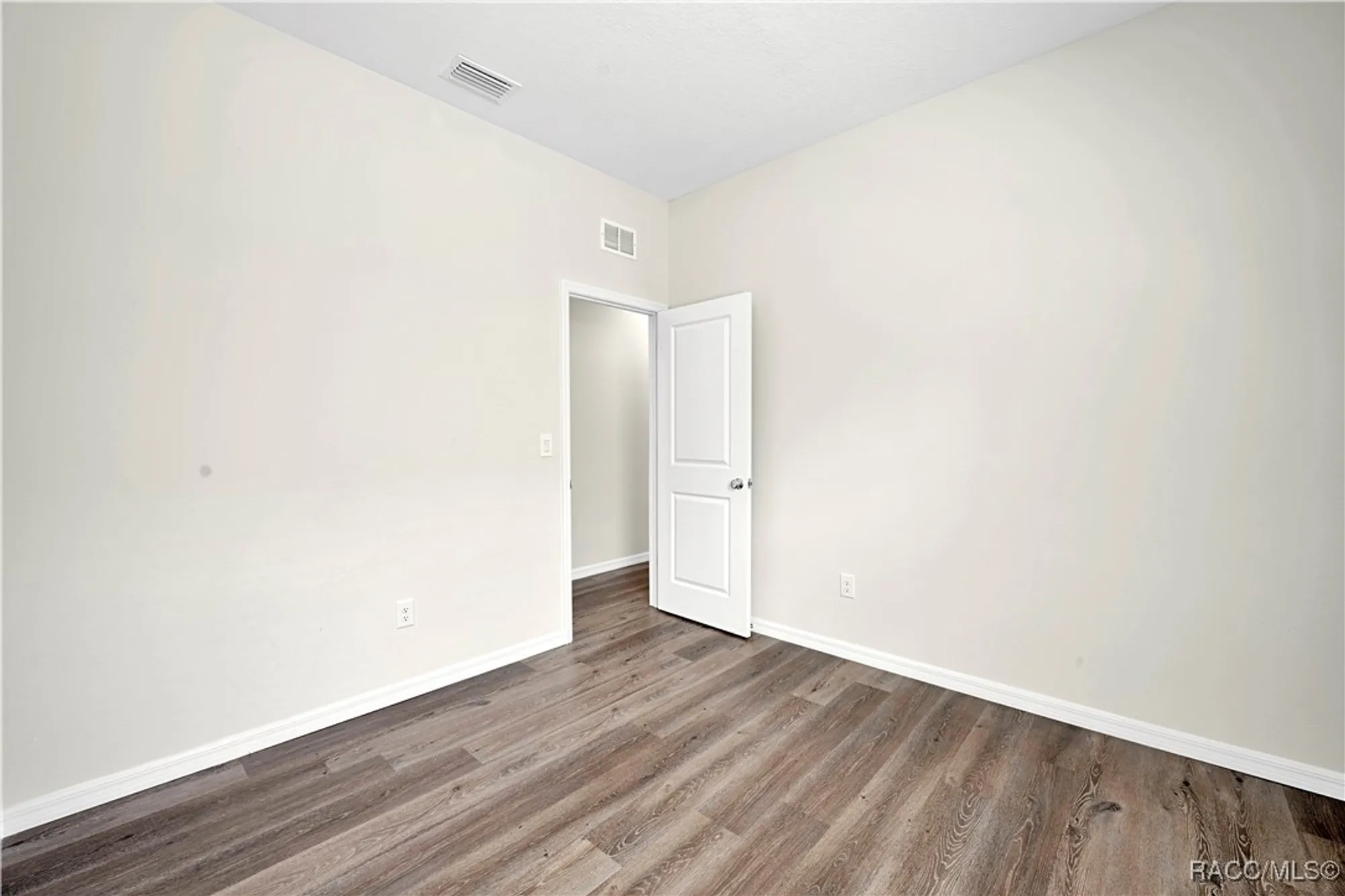 Property Slideshow image 36 of 79 | 9081 wade st, Brooksville, FL, 34613