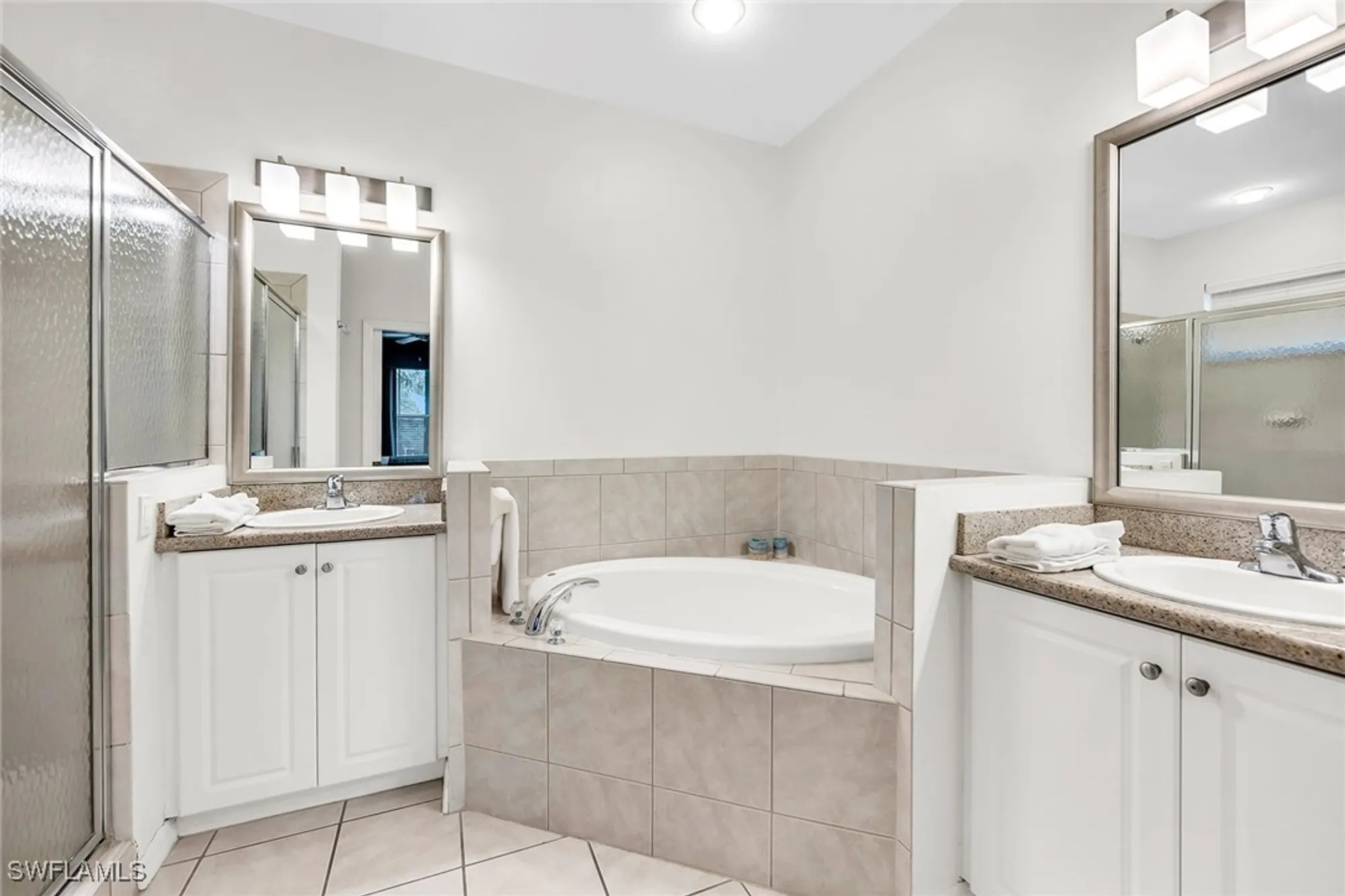 Property Slideshow image 18 of 50 | 7930 mahogany run ln 826, Naples, FL, 34113