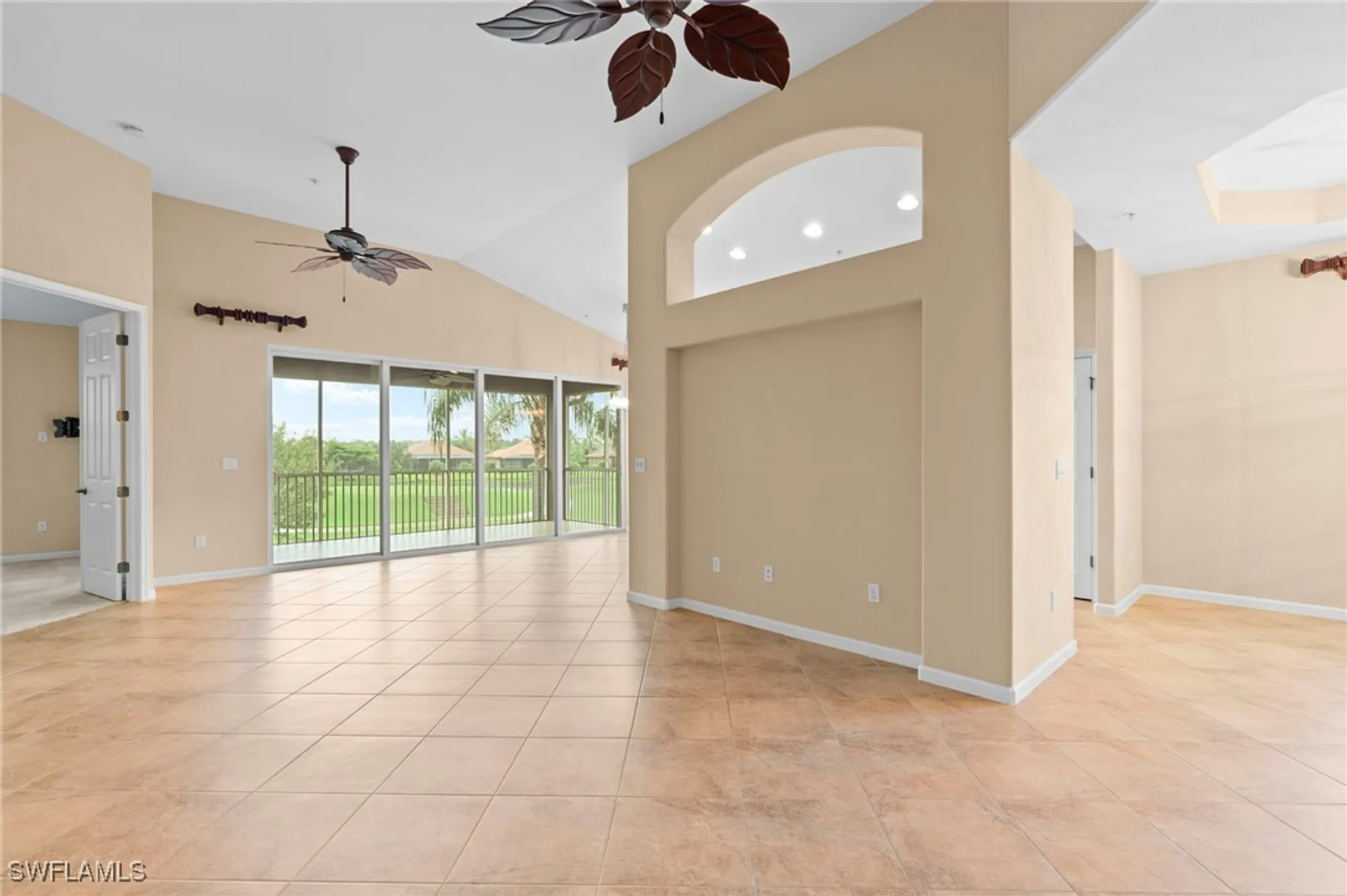 Property Slideshow image 14 of 45 | 6689 alden woods cir 202, Naples, FL, 34113