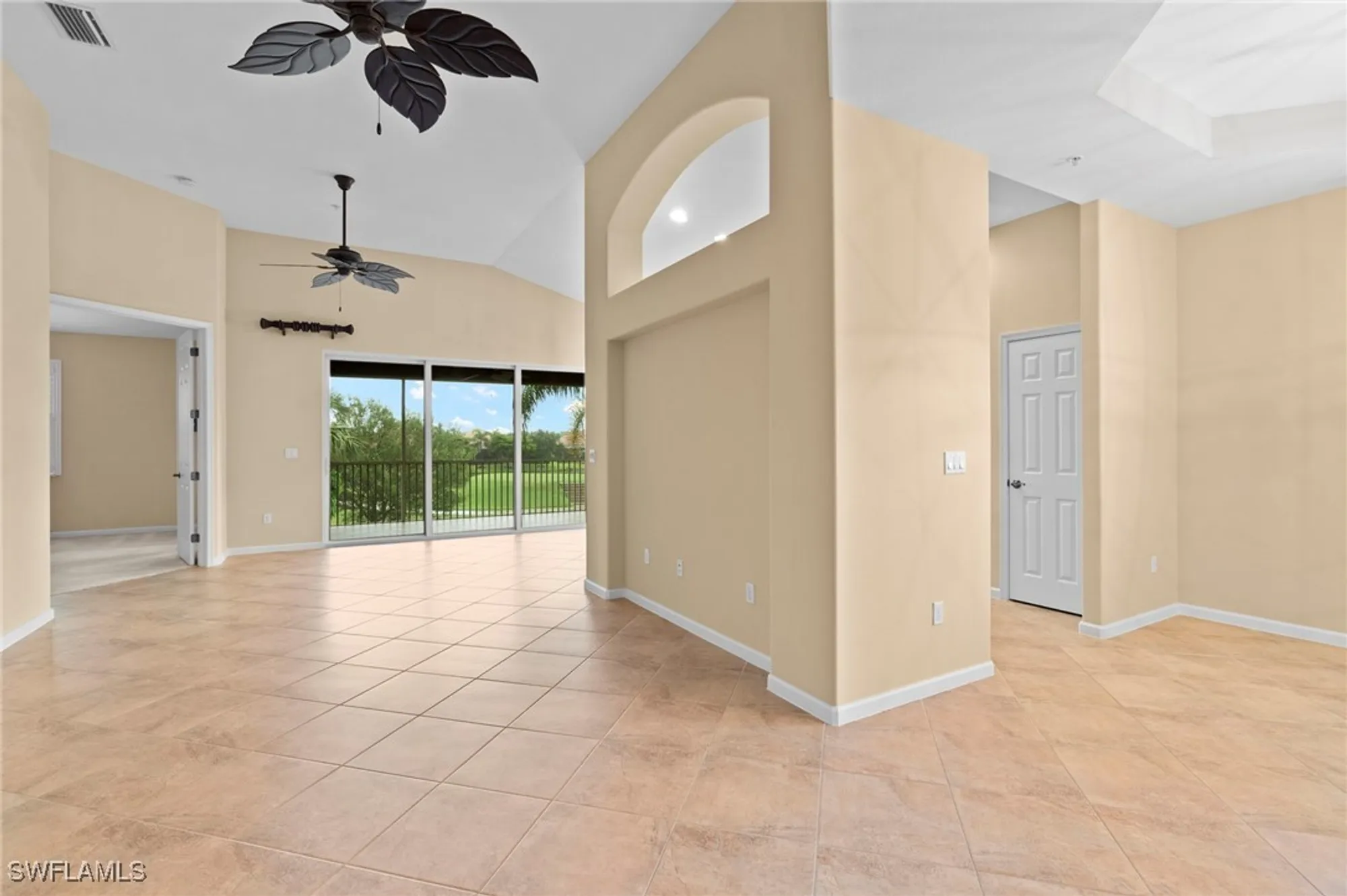 Property Slideshow image 18 of 45 | 6689 alden woods cir 202, Naples, FL, 34113