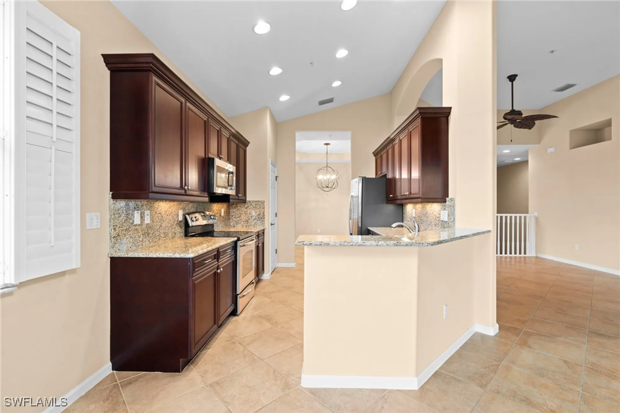 Property Slideshow image 10 of 45 | 6689 alden woods cir 202, Naples, FL, 34113