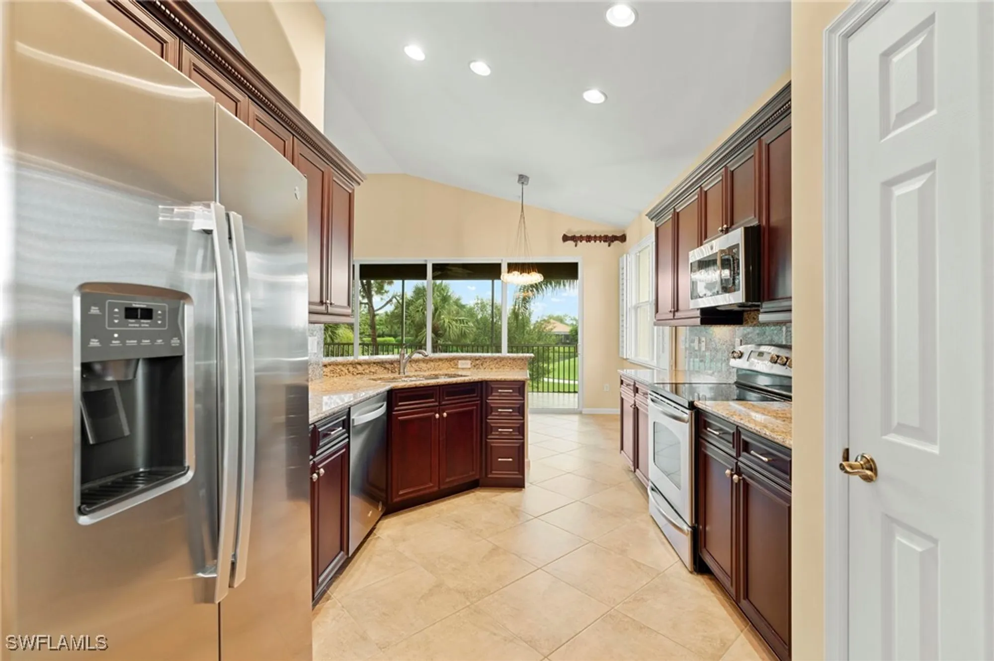 Property Slideshow image 12 of 45 | 6689 alden woods cir 202, Naples, FL, 34113