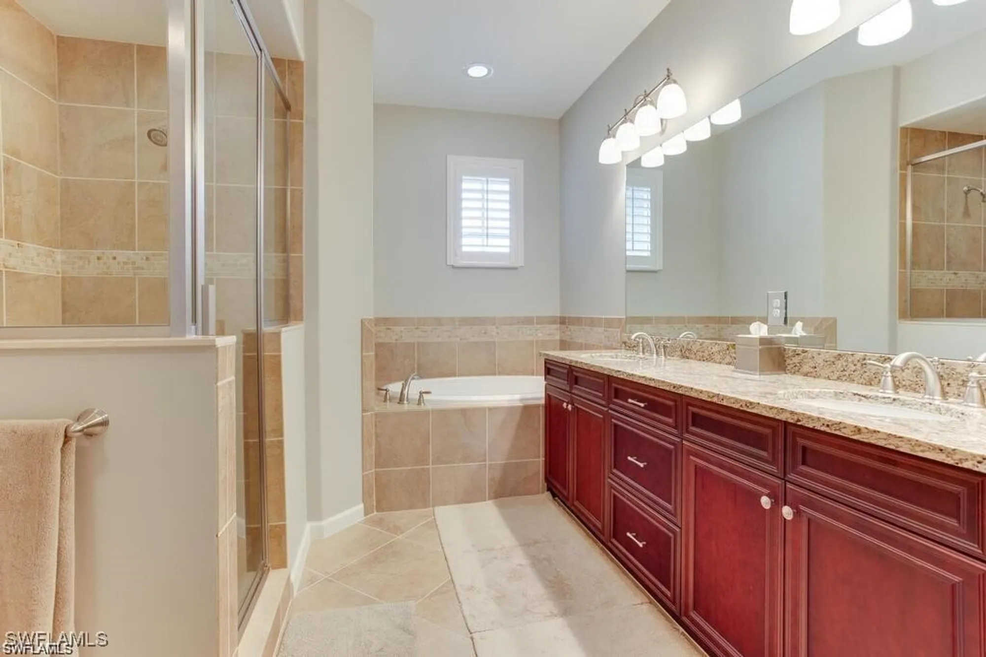 Property Slideshow image 23 of 45 | 6689 alden woods cir 202, Naples, FL, 34113