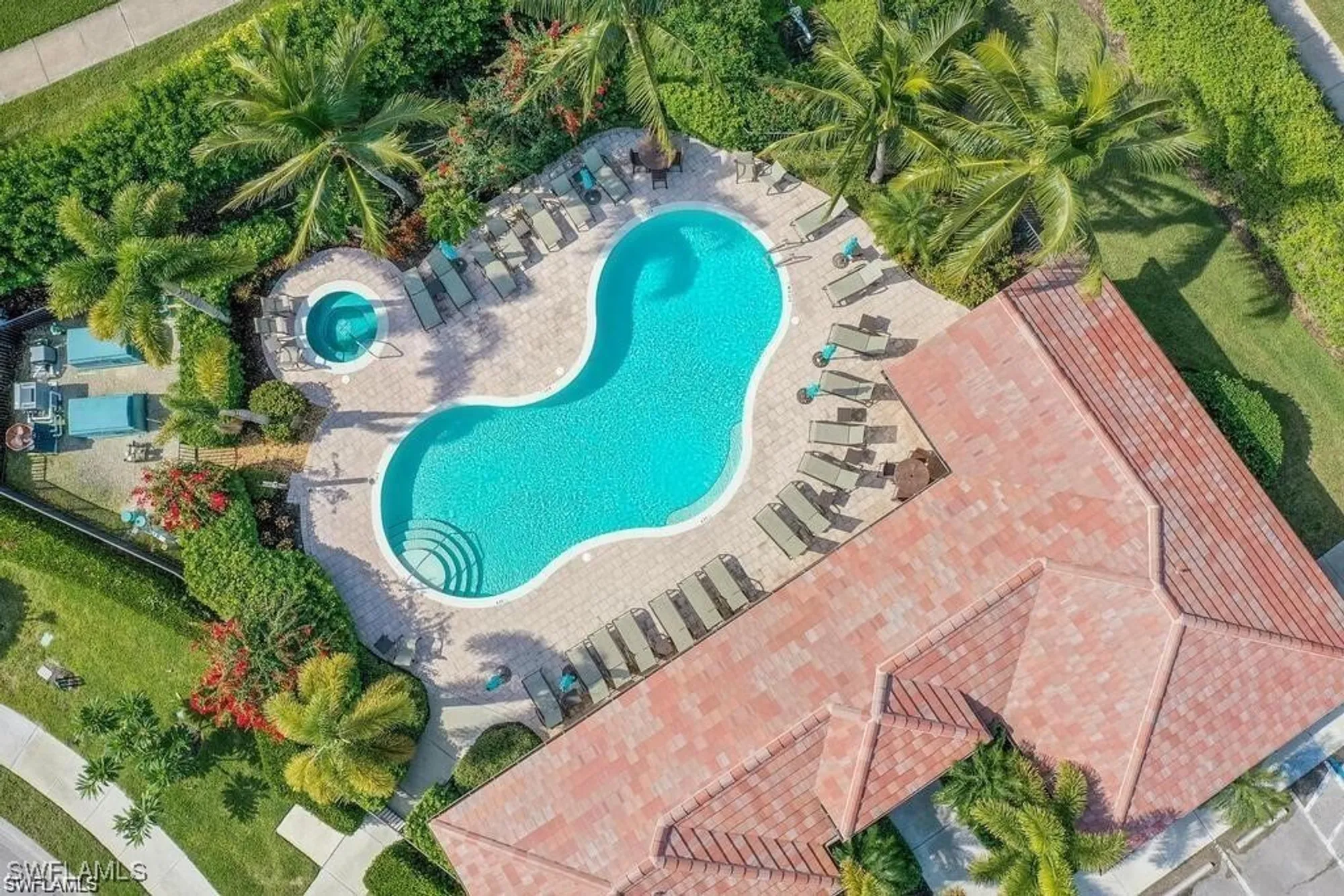 Property Slideshow image 31 of 45 | 6689 alden woods cir 202, Naples, FL, 34113