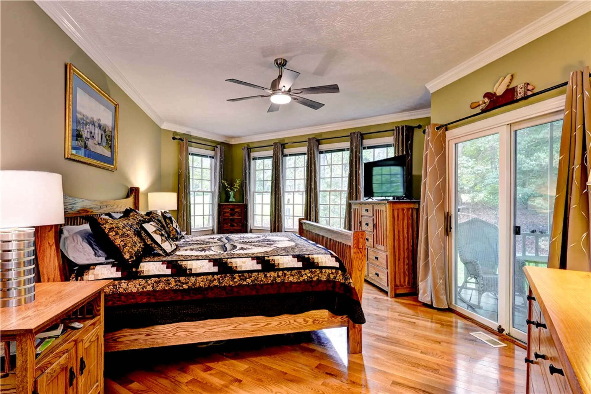 Property Slideshow image 18 of 35 | 136 meadowbrook, Williamsburg, VA, 23188