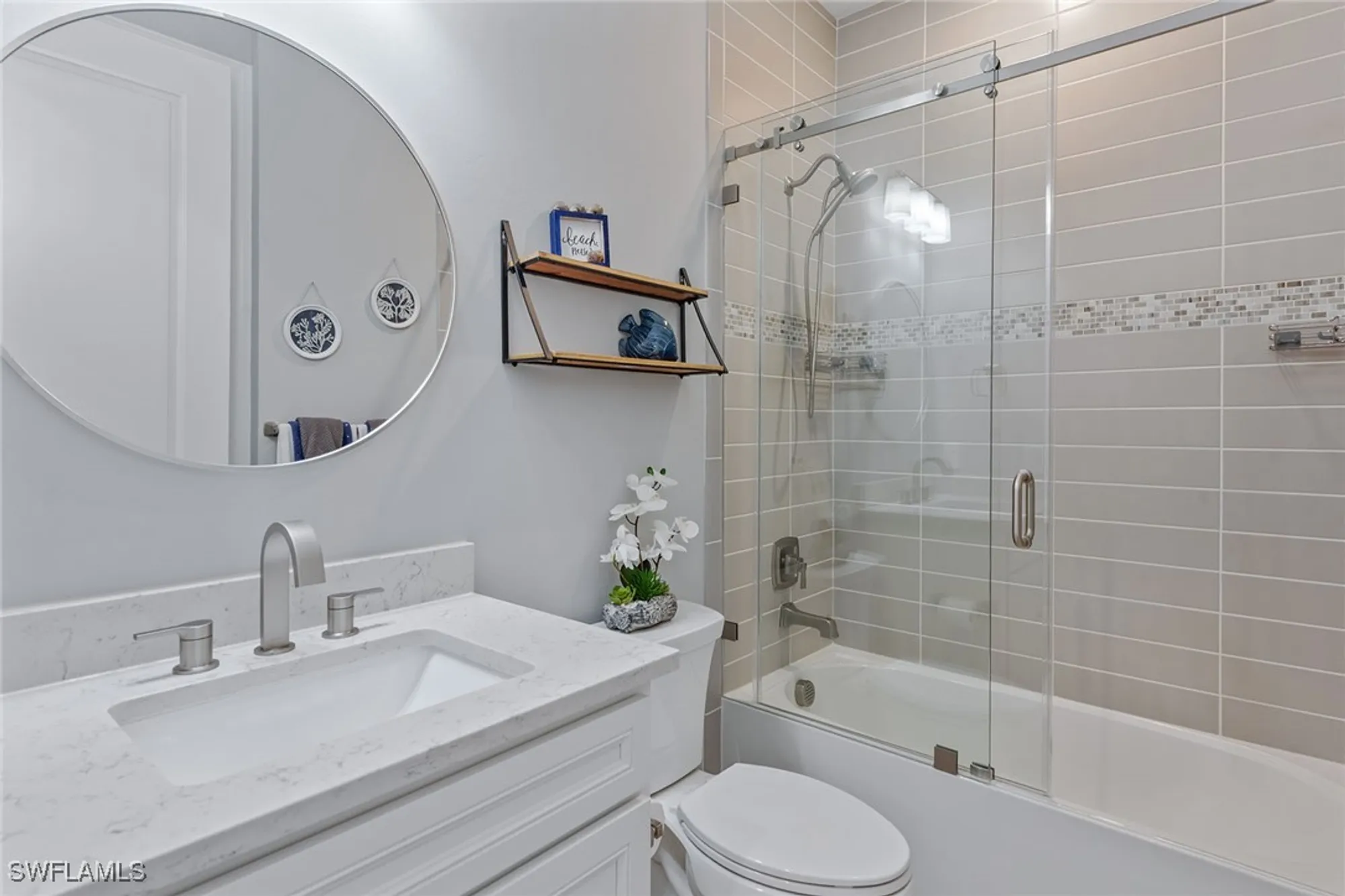 Property Slideshow image 24 of 50 | 2740 amaranda ct, Naples, FL, 34114