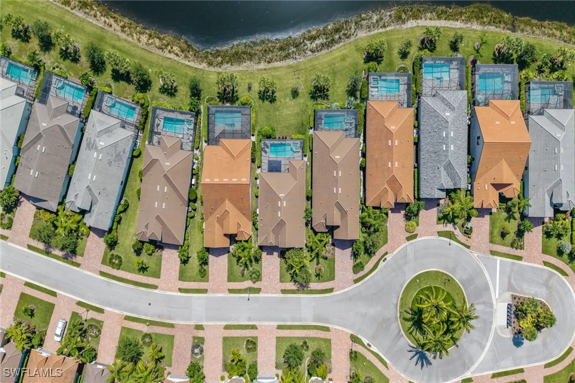 Property Slideshow image 36 of 50 | 2740 amaranda ct, Naples, FL, 34114