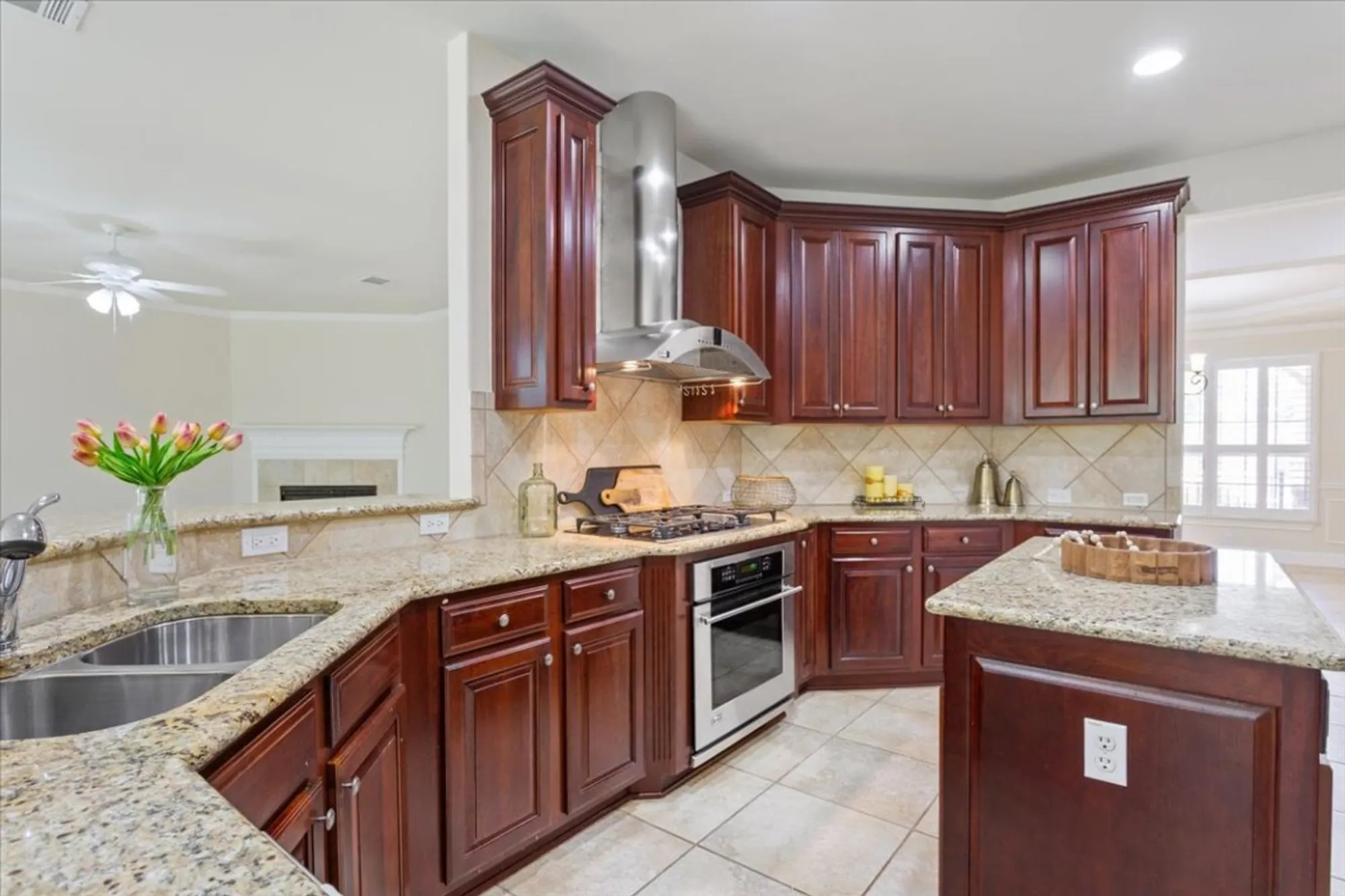 Property Slideshow image 14 of 40 | 114 caddo lake trl, Georgetown, TX, 78633