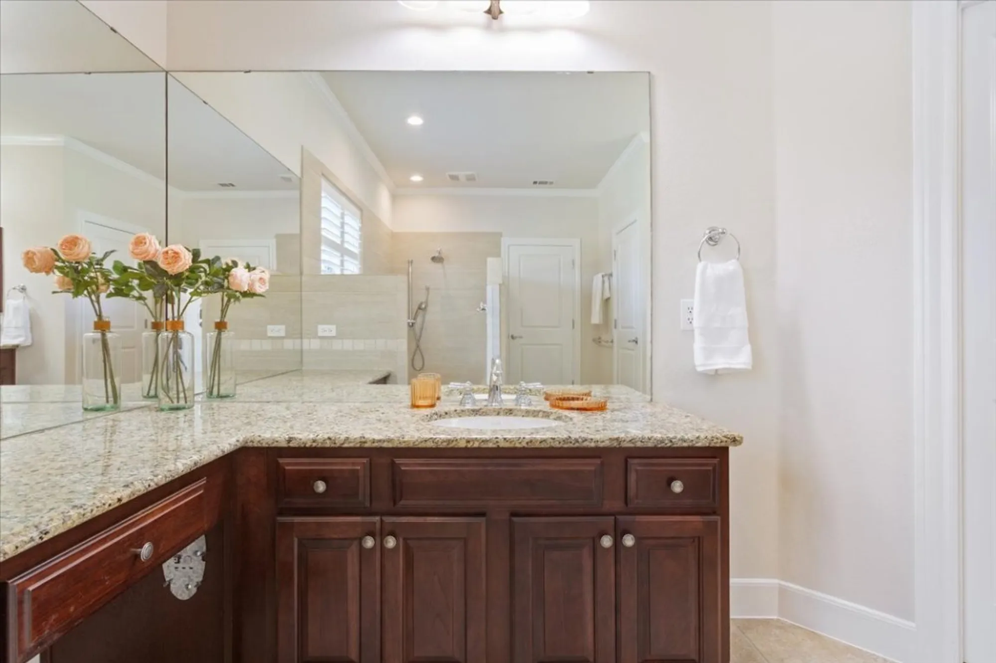 Property Slideshow image 19 of 40 | 114 caddo lake trl, Georgetown, TX, 78633