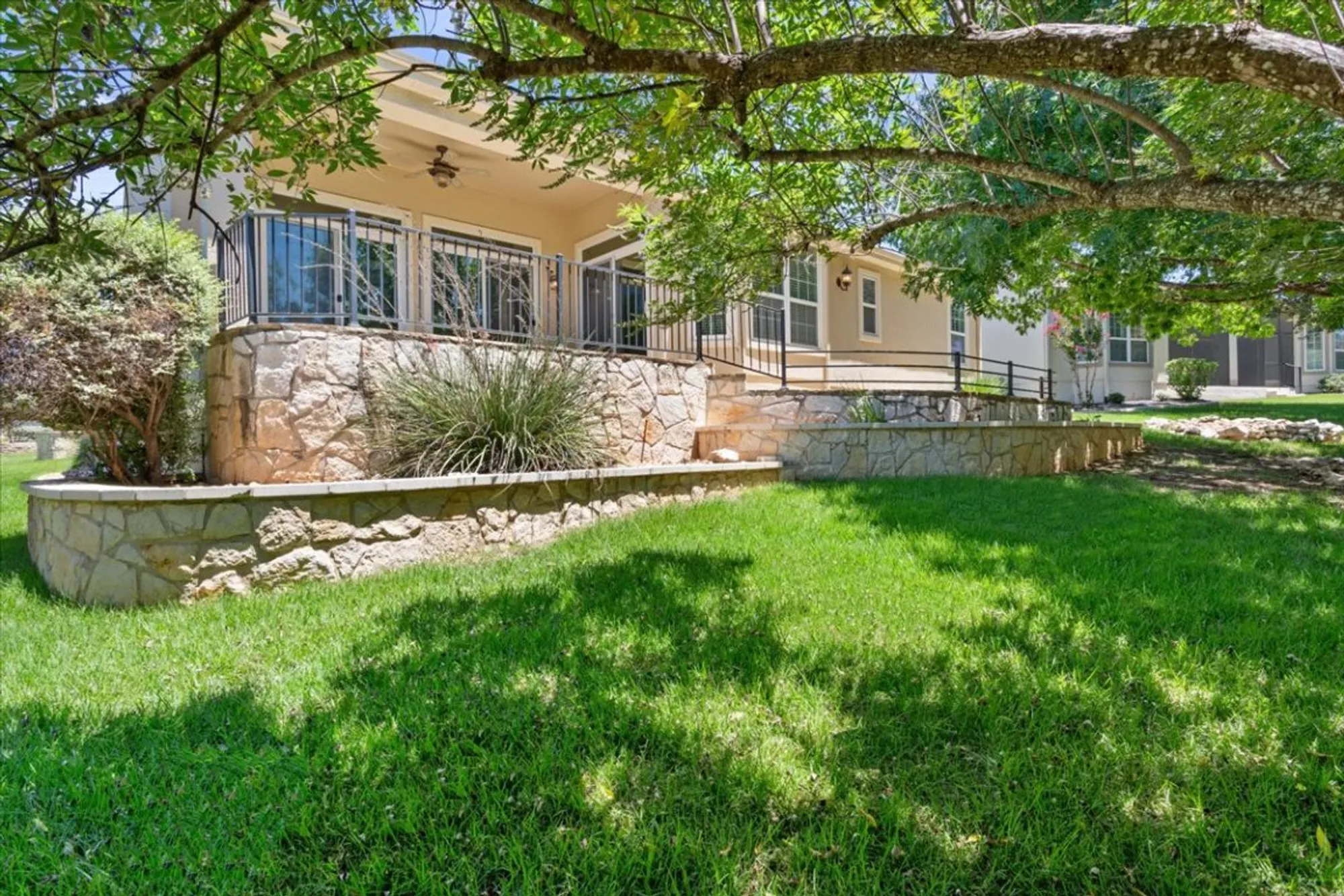 Property Slideshow image 32 of 40 | 114 caddo lake trl, Georgetown, TX, 78633