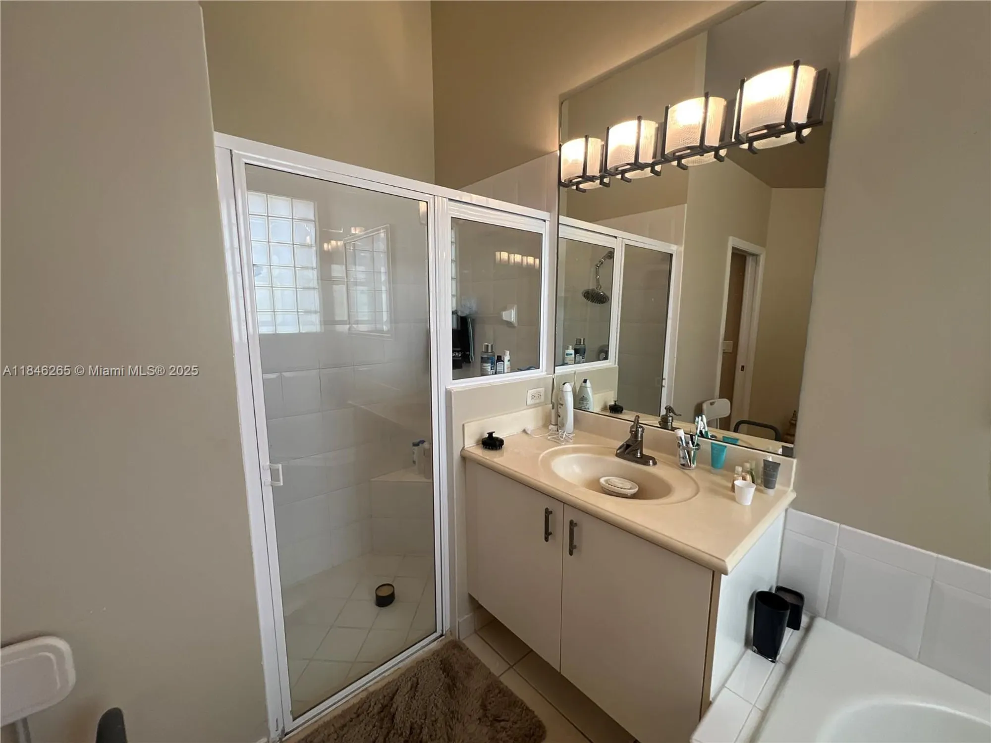 Property Slideshow image 44 of 50 | 15379 fiorenza cir, Delray Beach, FL, 33446