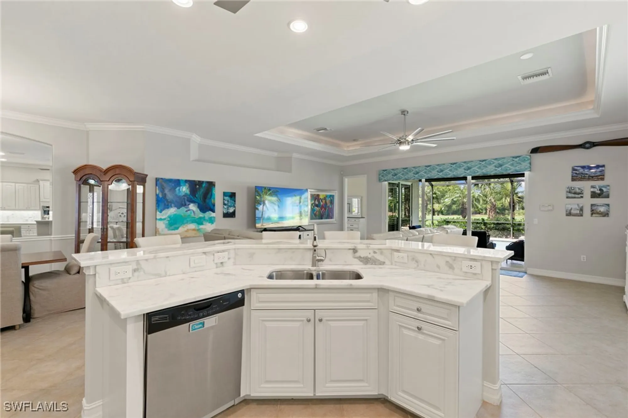 Property Slideshow image 12 of 50 | 10512 heritage bay blvd, Naples, FL, 34120