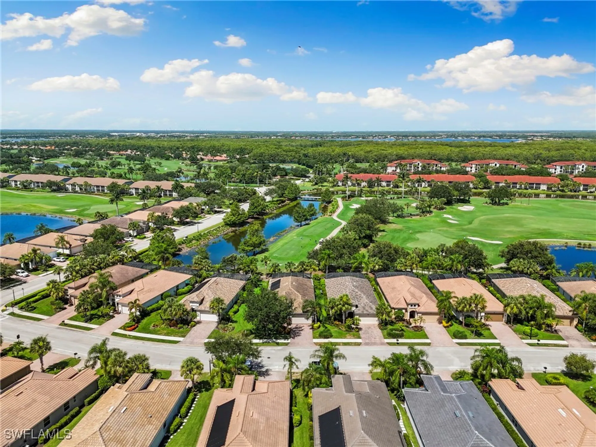 Property Slideshow image 37 of 50 | 10512 heritage bay blvd, Naples, FL, 34120