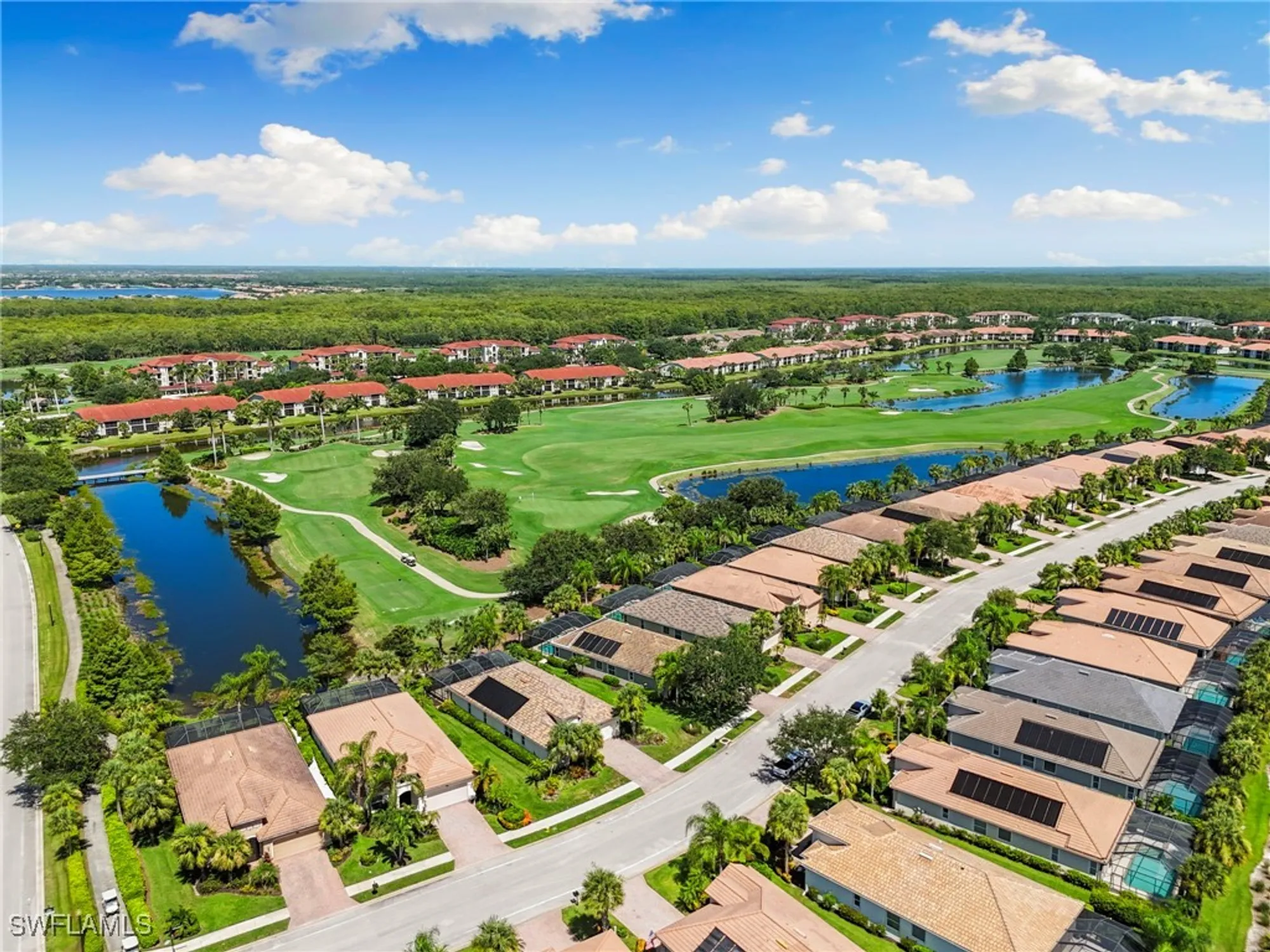 Property Slideshow image 38 of 50 | 10512 heritage bay blvd, Naples, FL, 34120