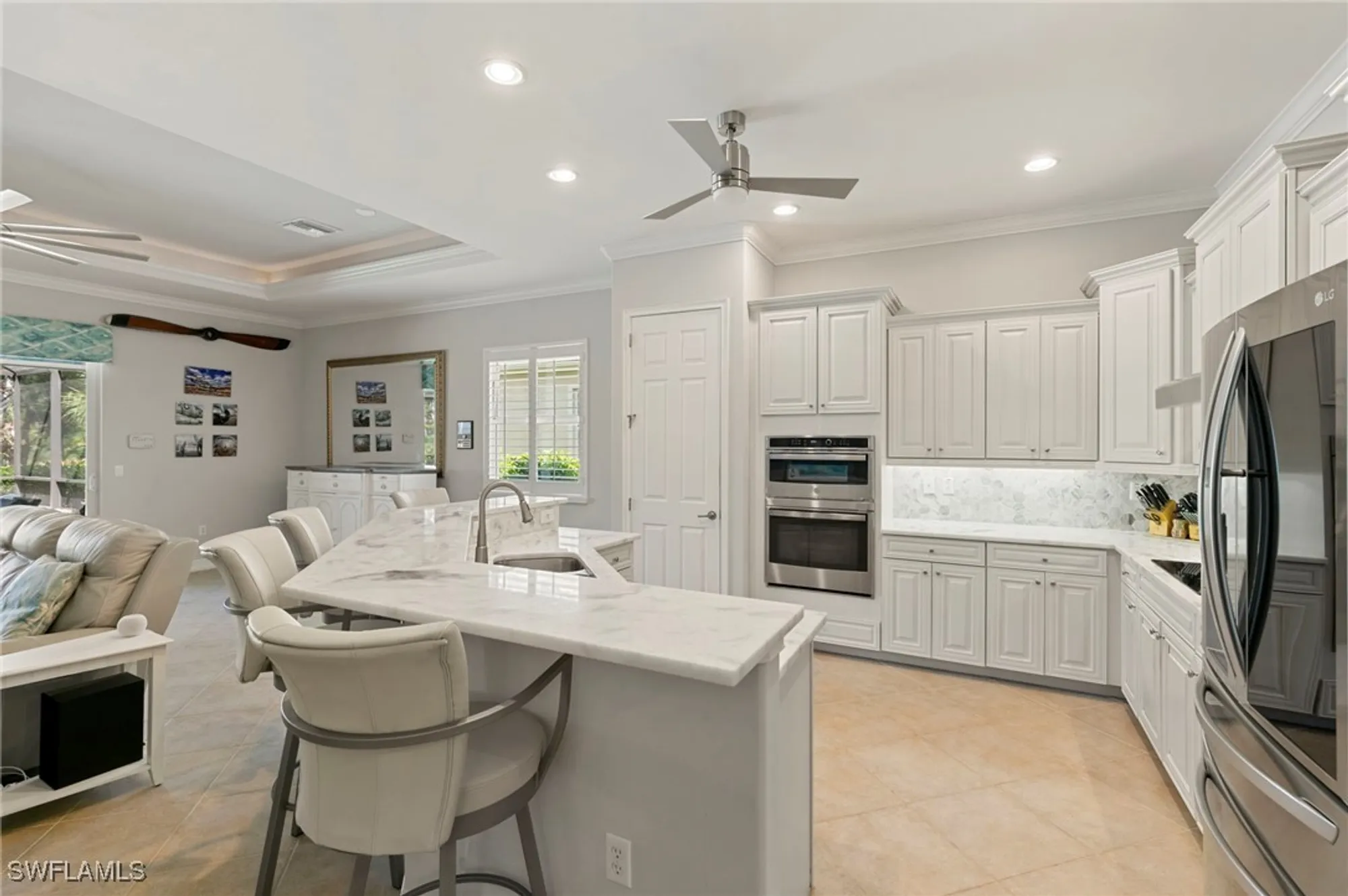 Property Slideshow image 9 of 50 | 10512 heritage bay blvd, Naples, FL, 34120