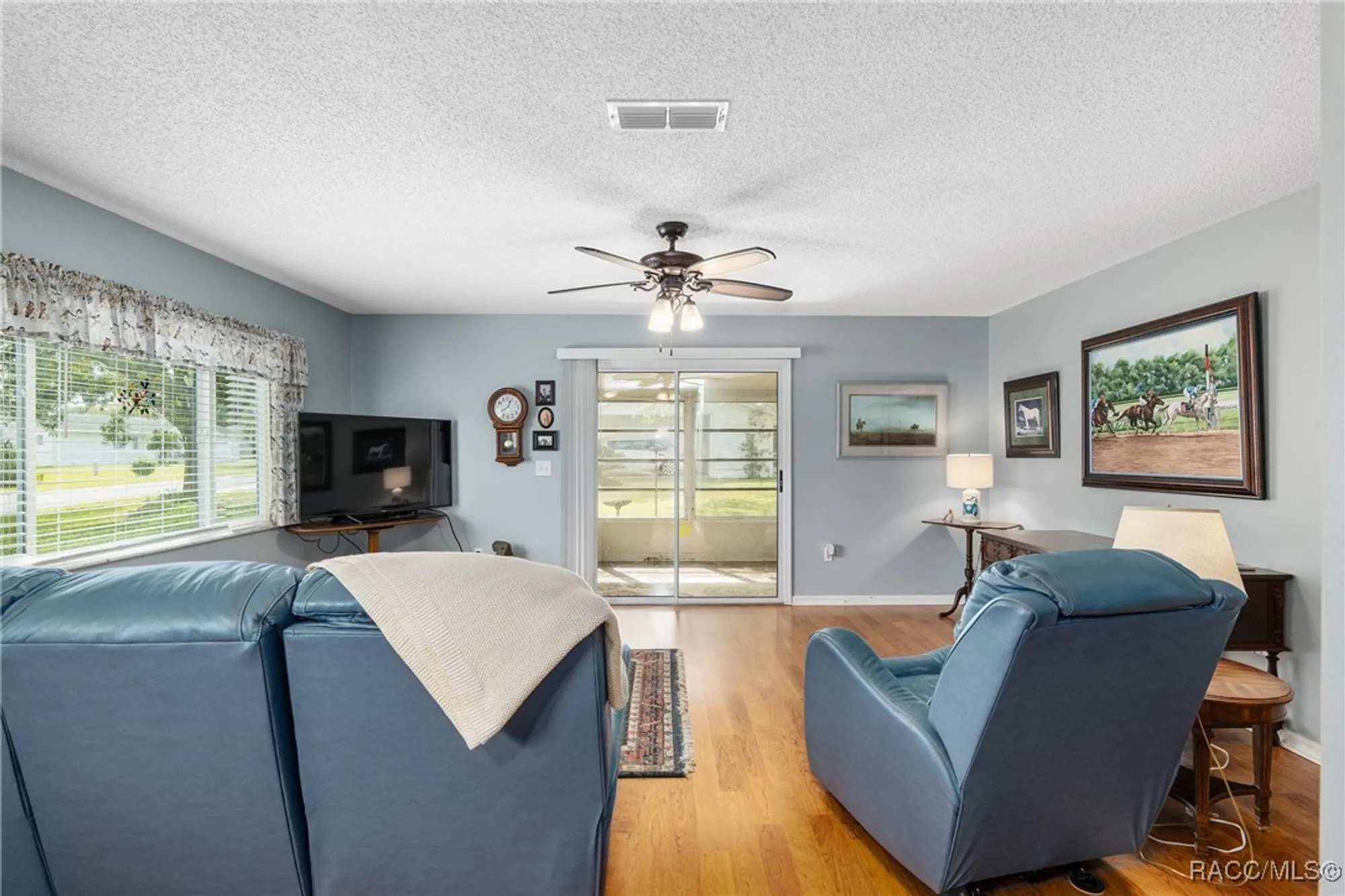 Property Slideshow image 5 of 34 | 10890 sw 63rd ave, Ocala, FL, 34476
