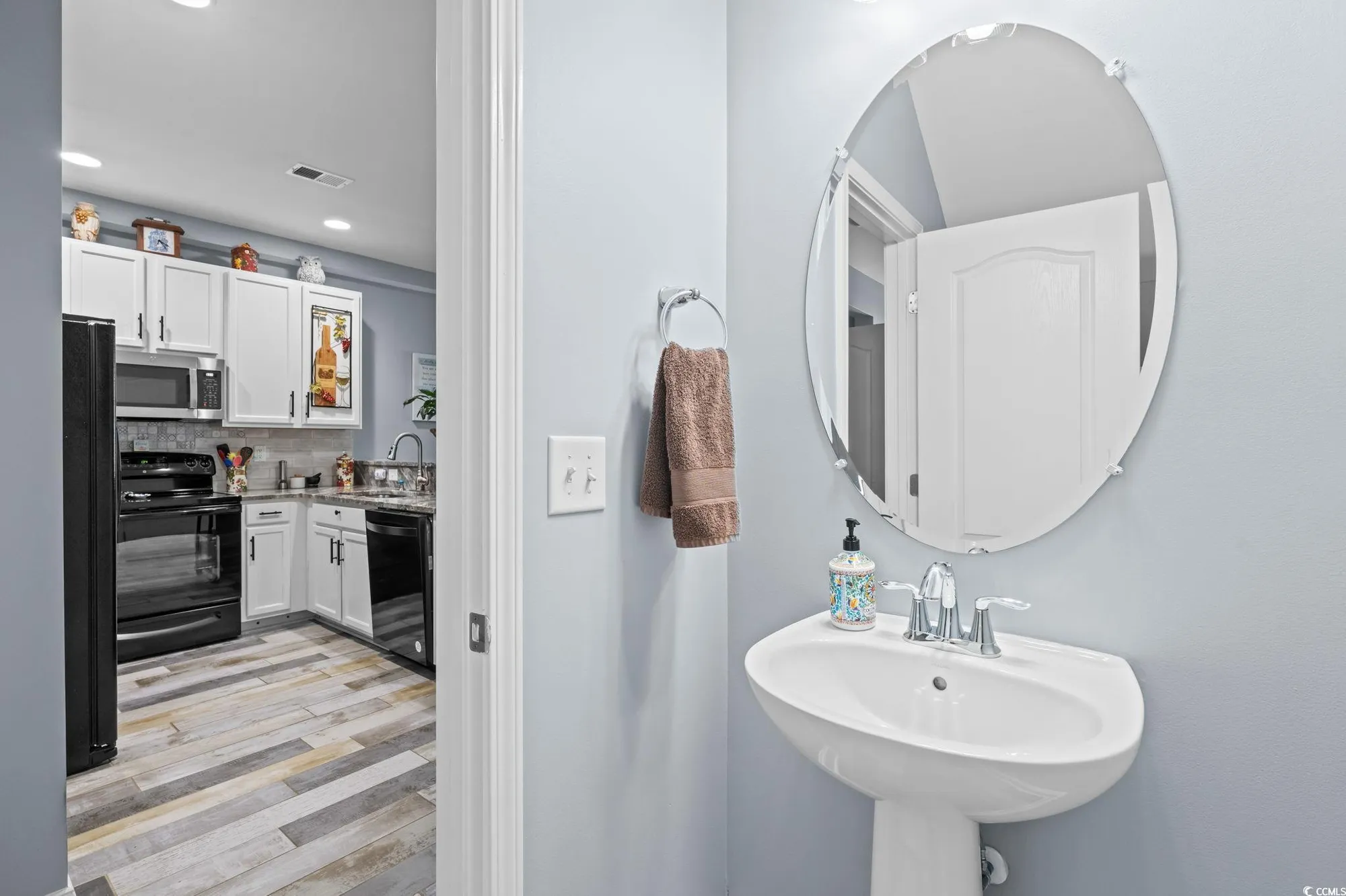 Property Slideshow image 11 of 40 | 1829 culbertson ave, Myrtle Beach, SC, 29577