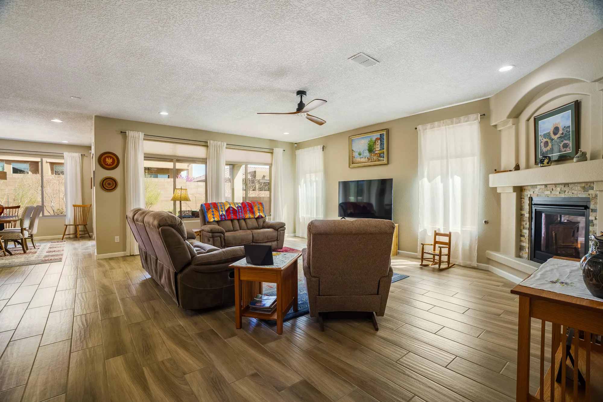 Property Slideshow image 5 of 47 | 2324 chuckwalla spring trl, Albuquerque, NM, 87120