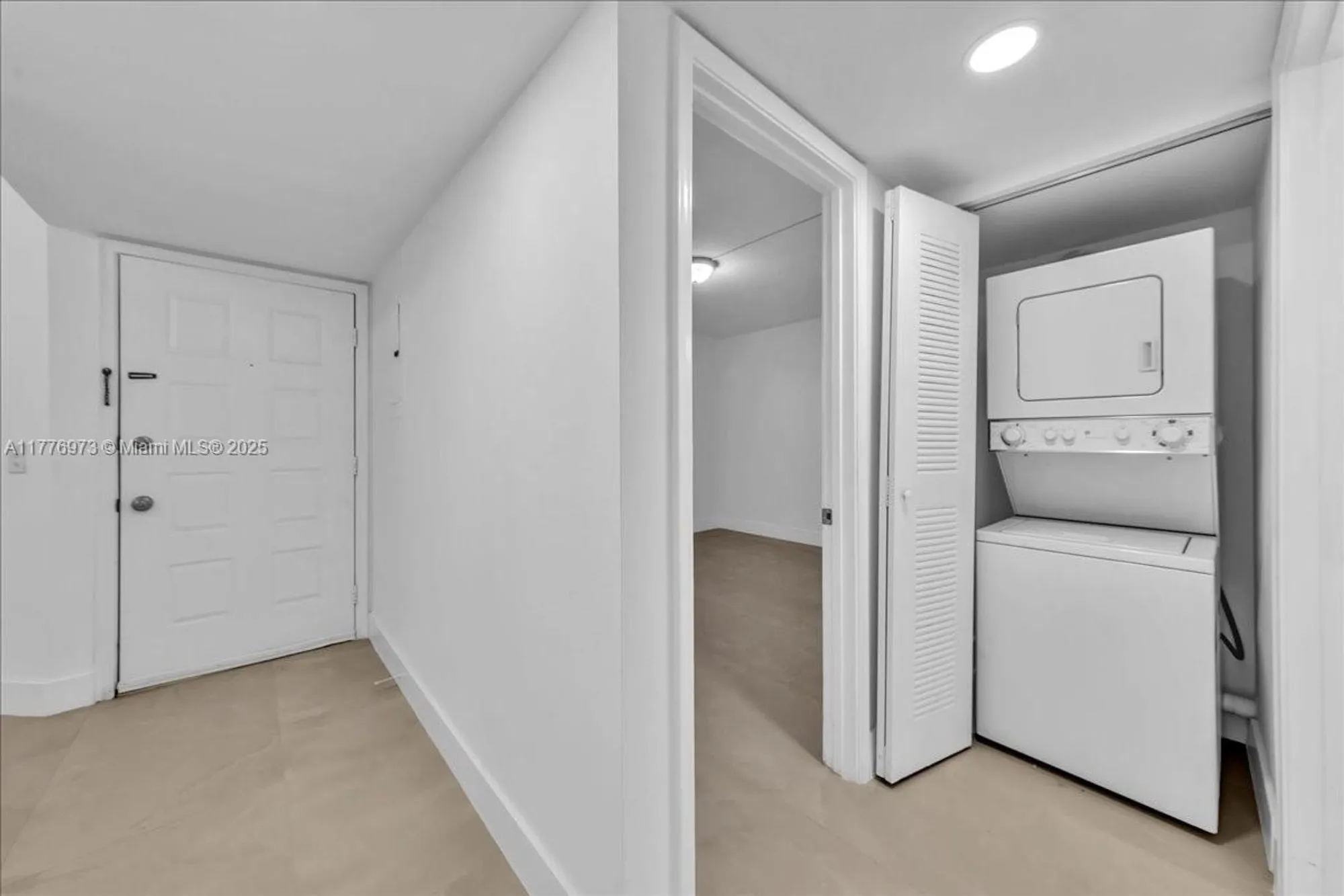 Property Slideshow image 16 of 79 | 650 sw 124th ter 105p, Pembroke Pines, FL, 33027