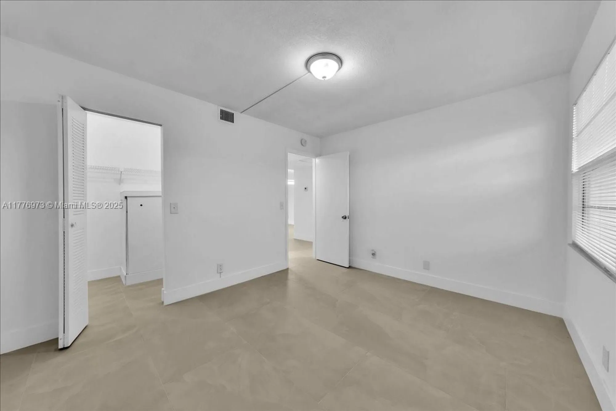 Property Slideshow image 22 of 79 | 650 sw 124th ter 105p, Pembroke Pines, FL, 33027