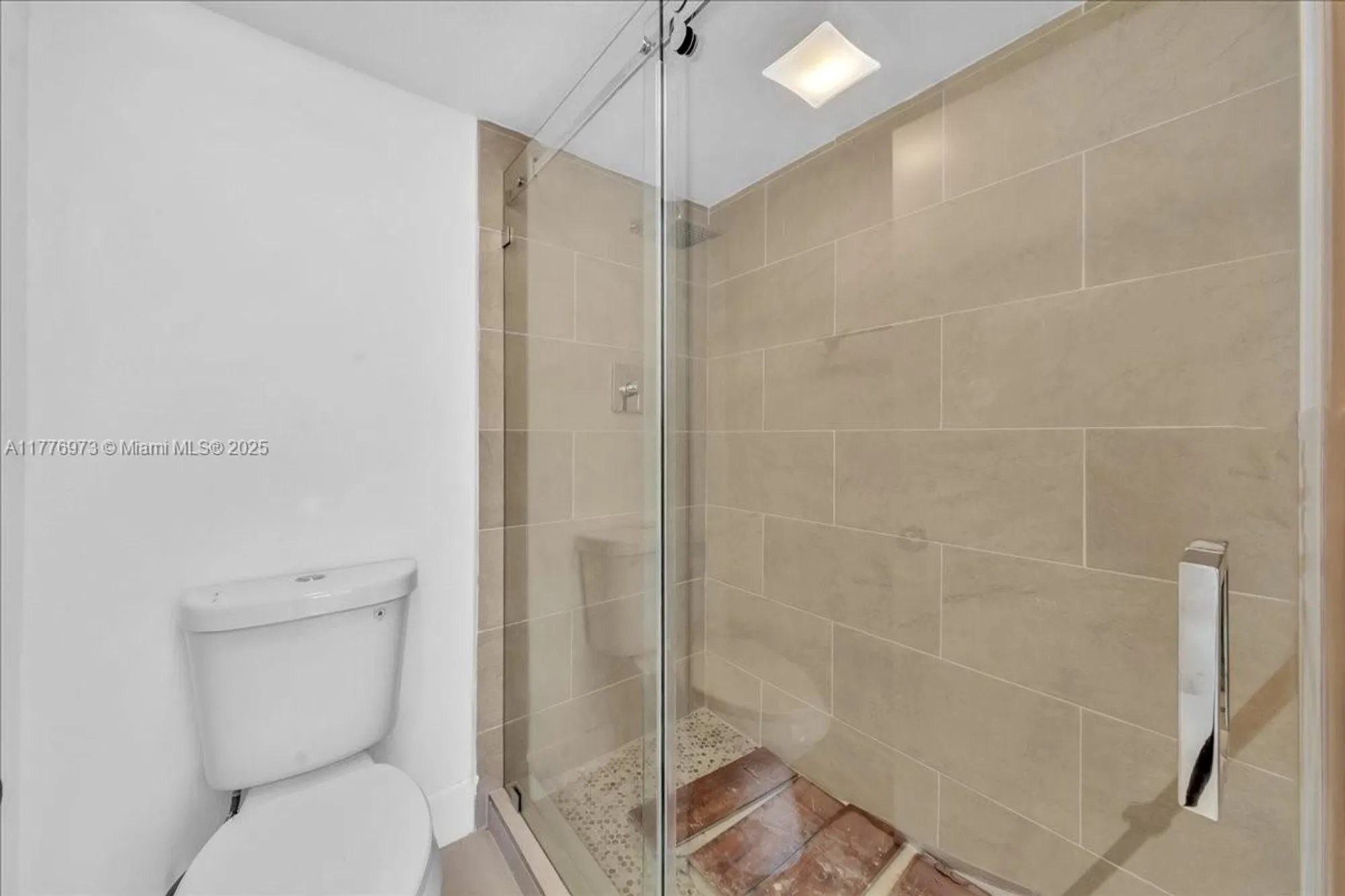 Property Slideshow image 37 of 79 | 650 sw 124th ter 105p, Pembroke Pines, FL, 33027