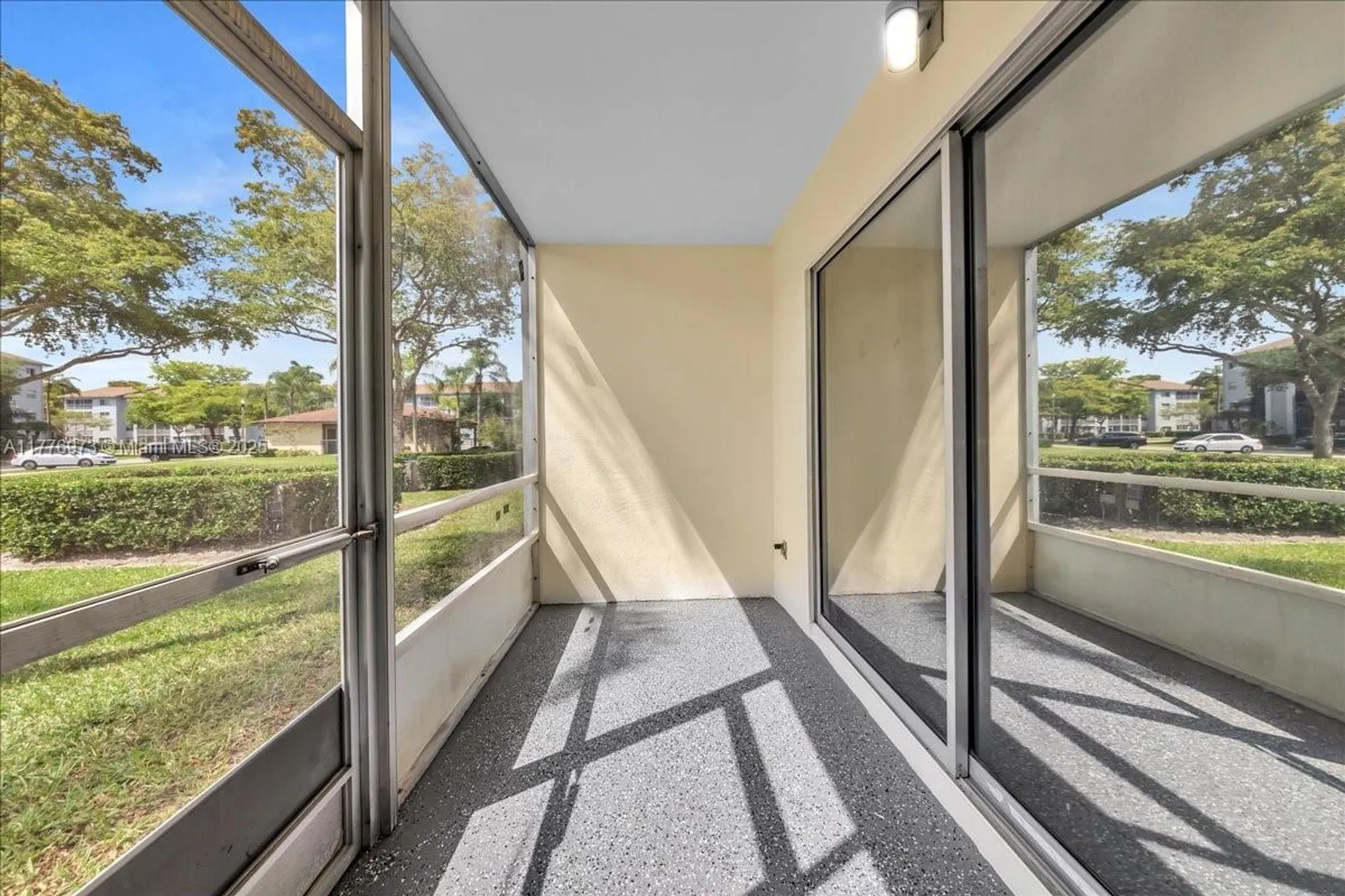 Property Slideshow image 40 of 79 | 650 sw 124th ter 105p, Pembroke Pines, FL, 33027