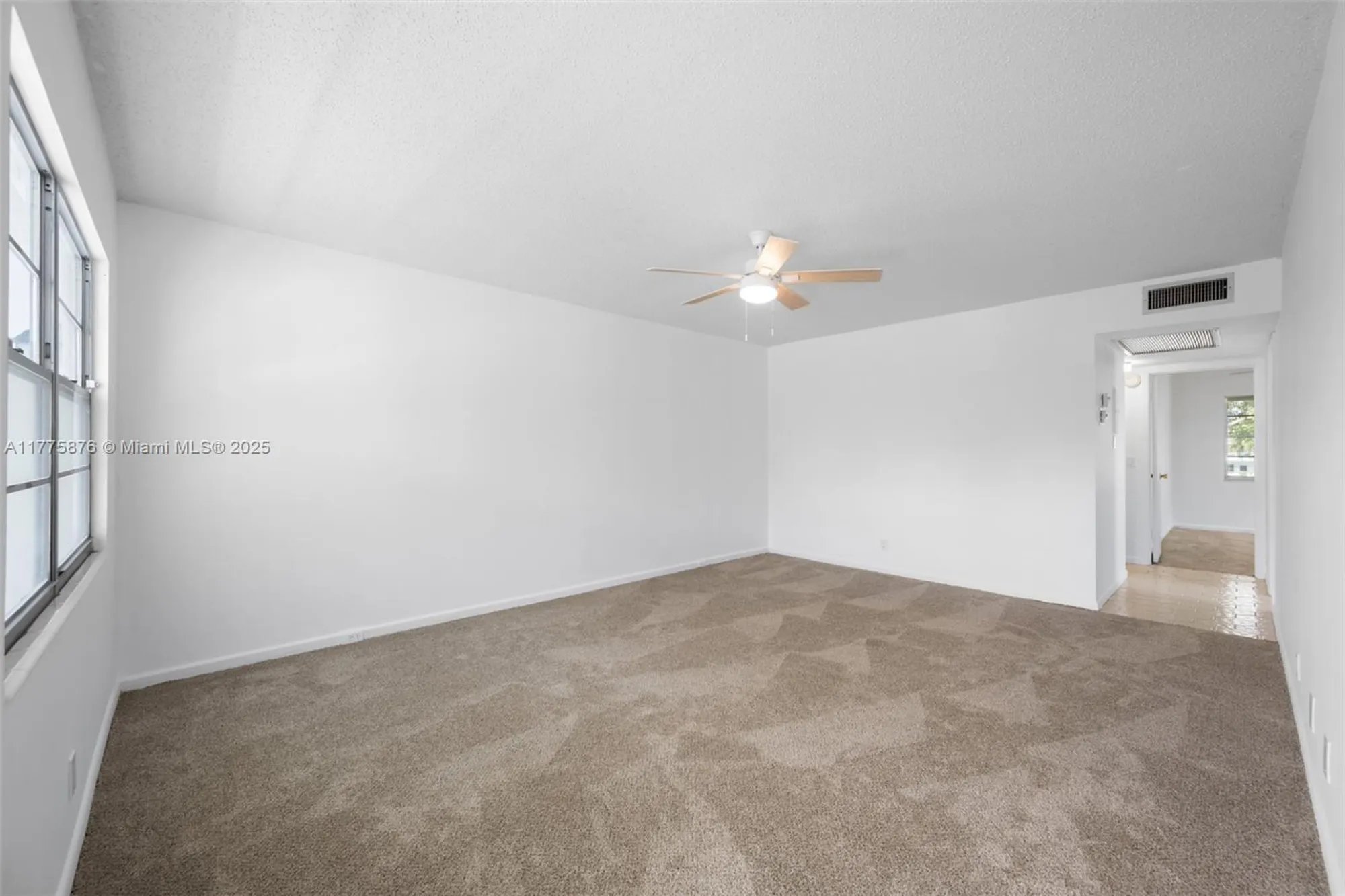 Property Slideshow image 16 of 27 | 45 islewood b # 45, Deerfield Beach, FL, 33442