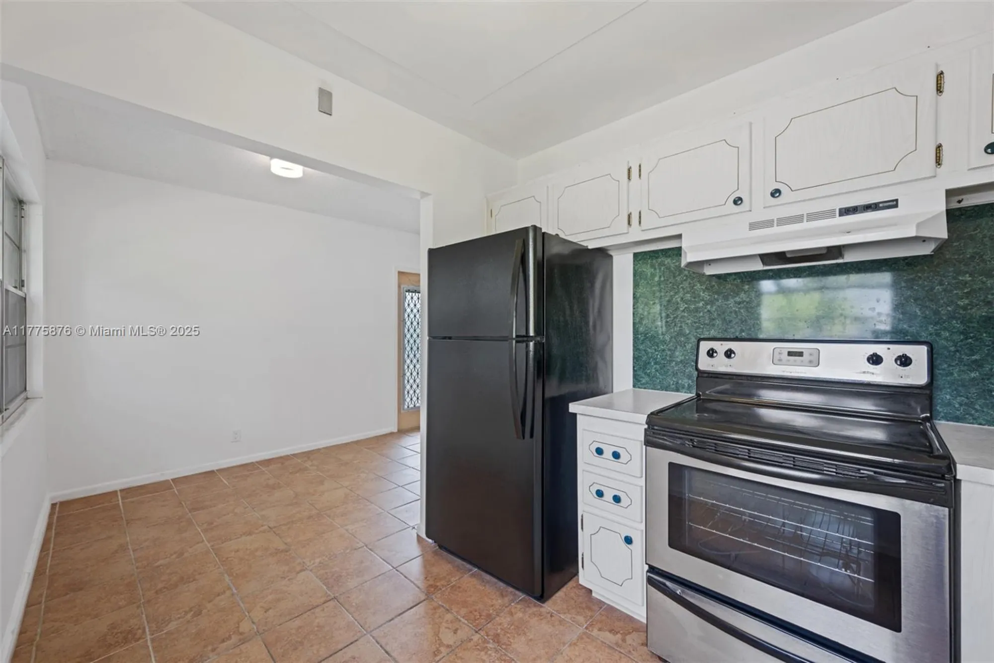 Property Slideshow image 12 of 27 | 45 islewood b # 45, Deerfield Beach, FL, 33442