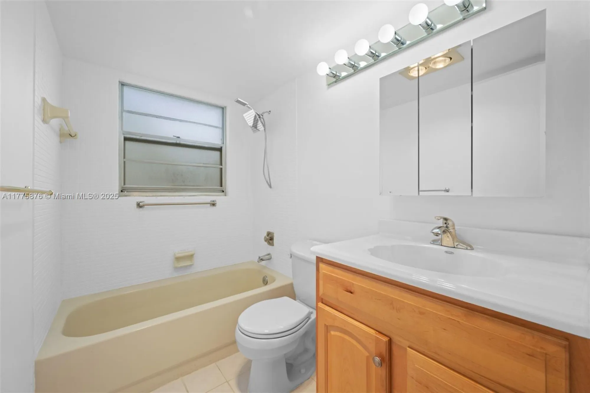 Property Slideshow image 20 of 27 | 45 islewood b # 45, Deerfield Beach, FL, 33442