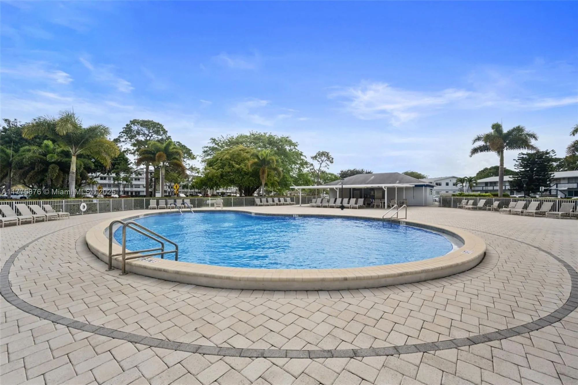 Property Slideshow image 23 of 27 | 45 islewood b # 45, Deerfield Beach, FL, 33442