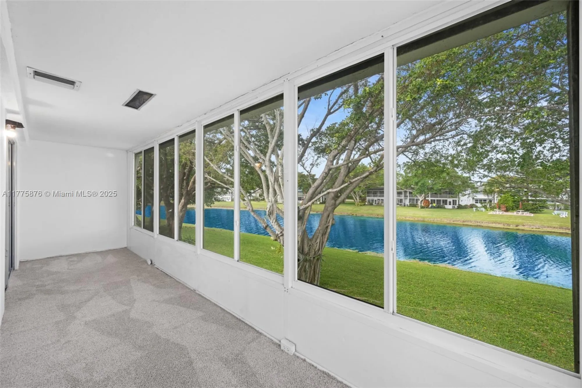 Property Slideshow image 4 of 27 | 45 islewood b # 45, Deerfield Beach, FL, 33442