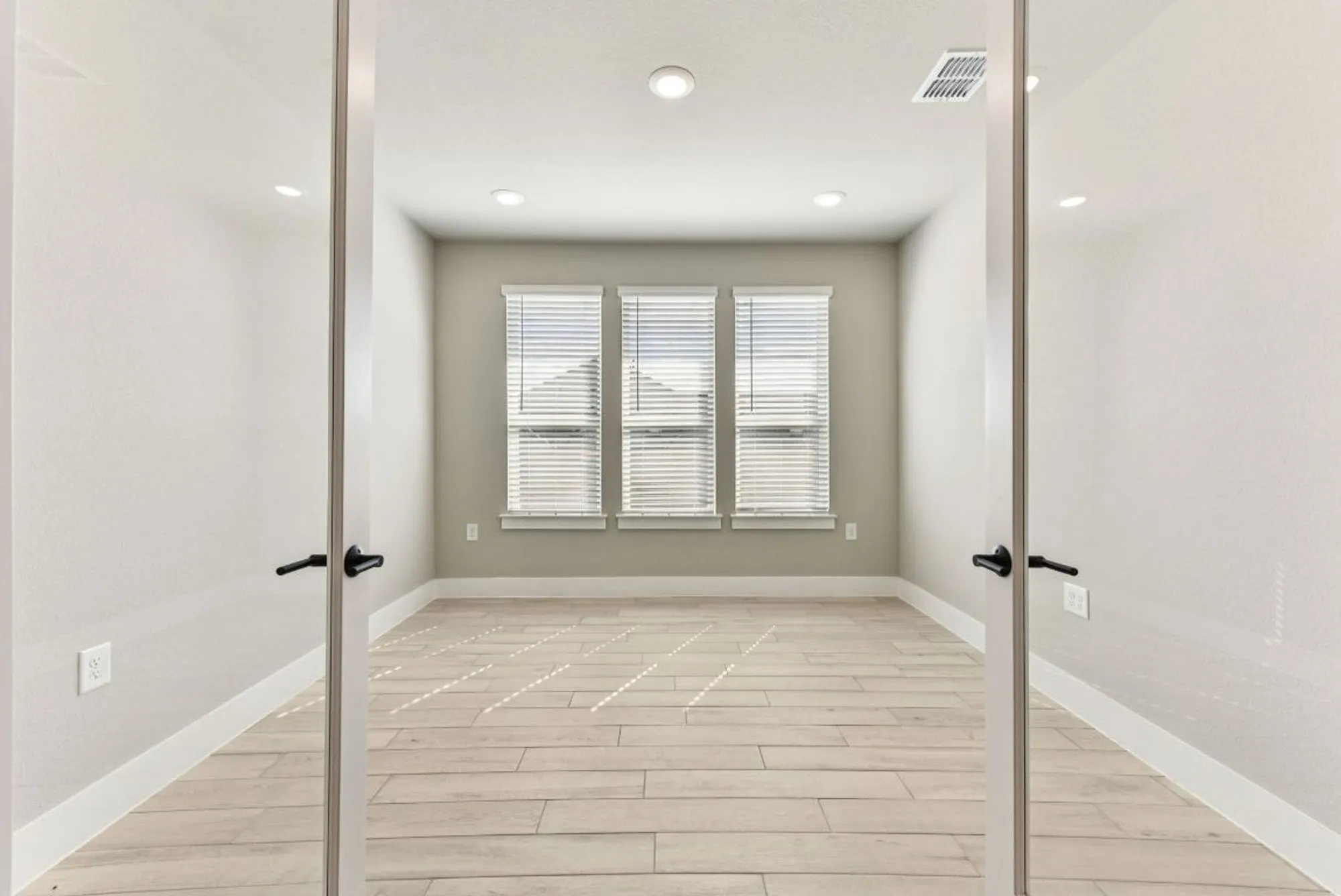 Property Slideshow image 20 of 40 | 308 olive blossom trl, San Marcos, TX, 78666