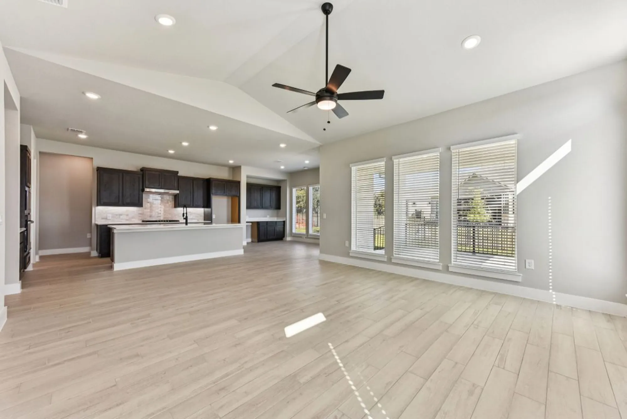 Property Slideshow image 9 of 40 | 308 olive blossom trl, San Marcos, TX, 78666