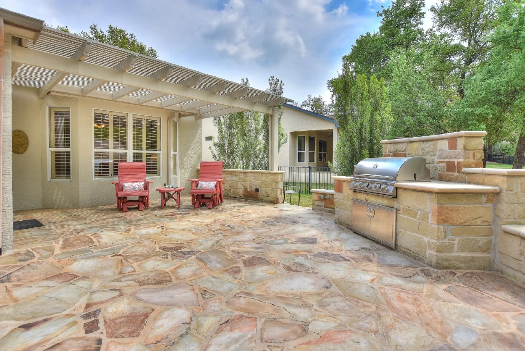 Property Slideshow image 25 of 40 | 204 whippoorwill cv, Georgetown, TX, 78633