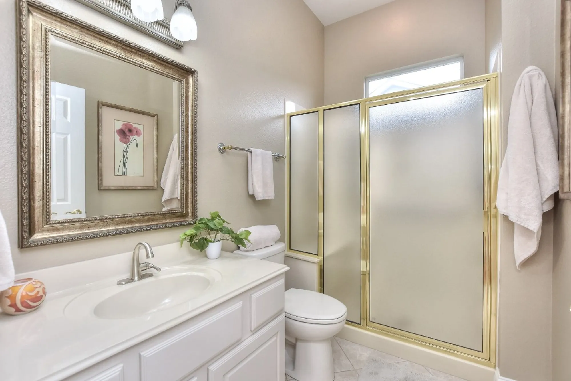 Property Slideshow image 23 of 40 | 204 whippoorwill cv, Georgetown, TX, 78633