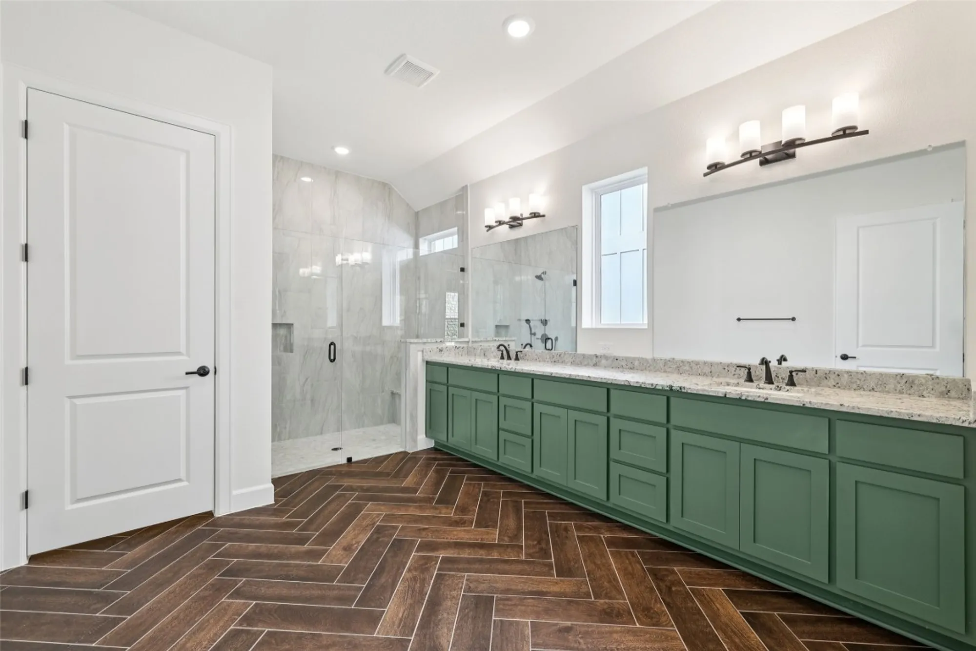 Property Slideshow image 14 of 24 | 1616 dancing oak ln, San Marcos, TX, 78666