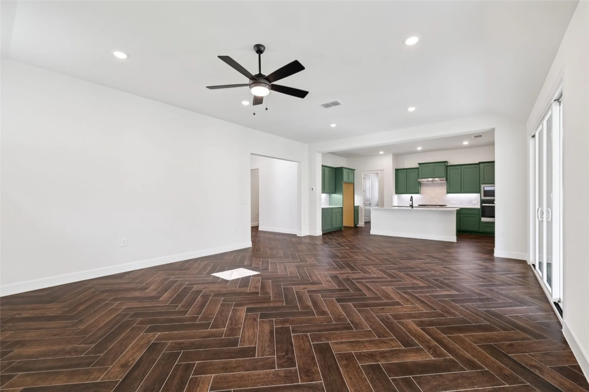 Property Slideshow image 4 of 24 | 1616 dancing oak ln, San Marcos, TX, 78666