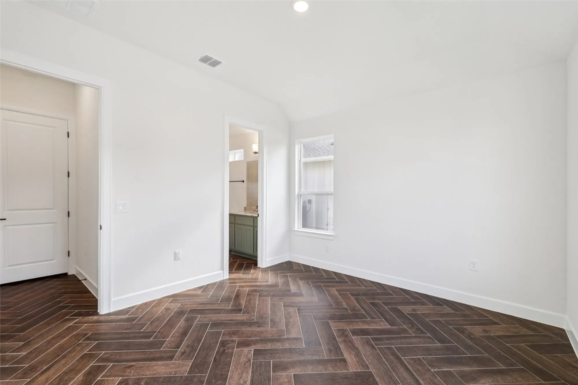 Property Slideshow image 9 of 24 | 1616 dancing oak ln, San Marcos, TX, 78666