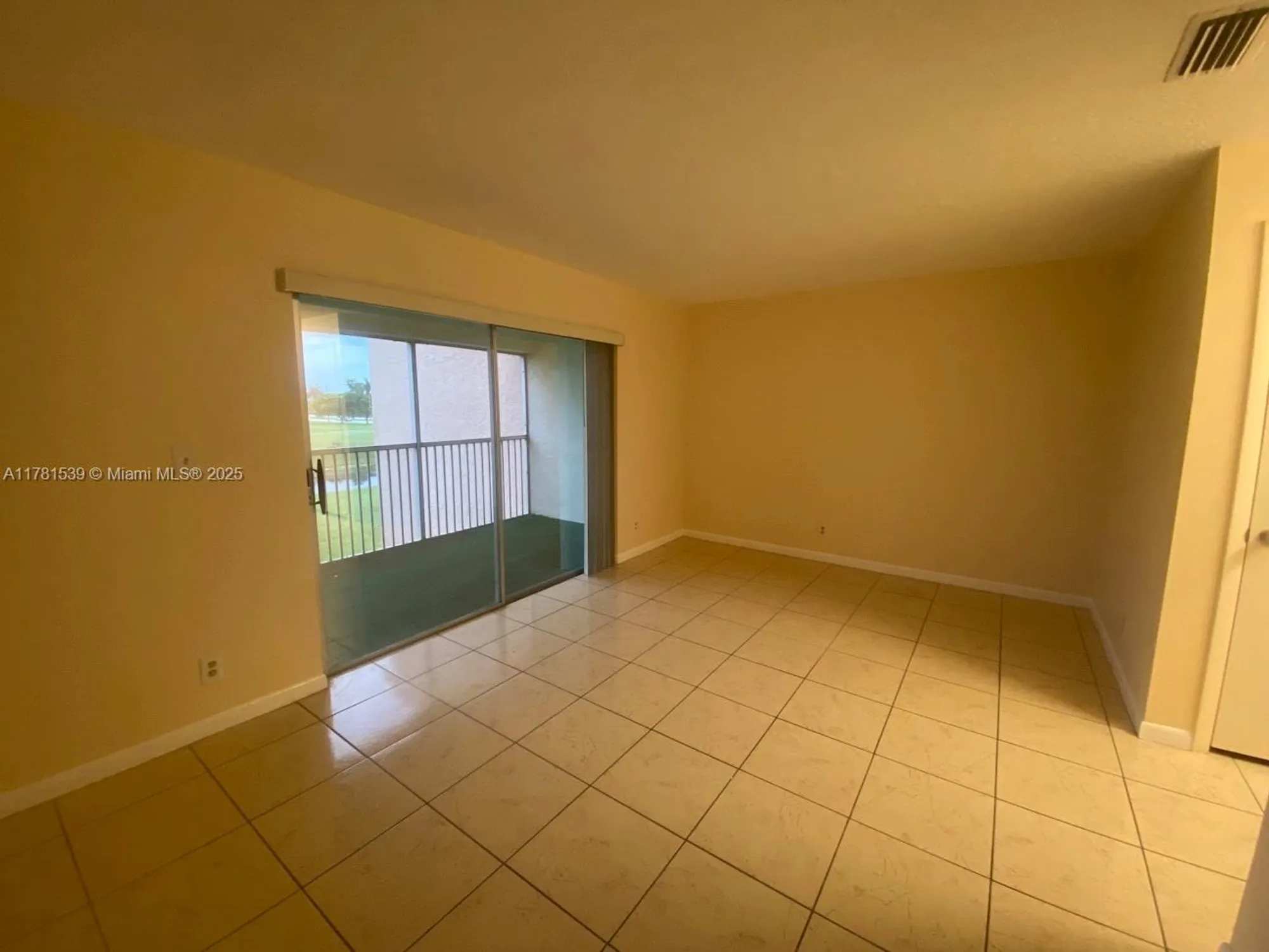 Property Slideshow image 16 of 18 | 6890 royal palm blvd apt 305h, Margate, FL, 33063
