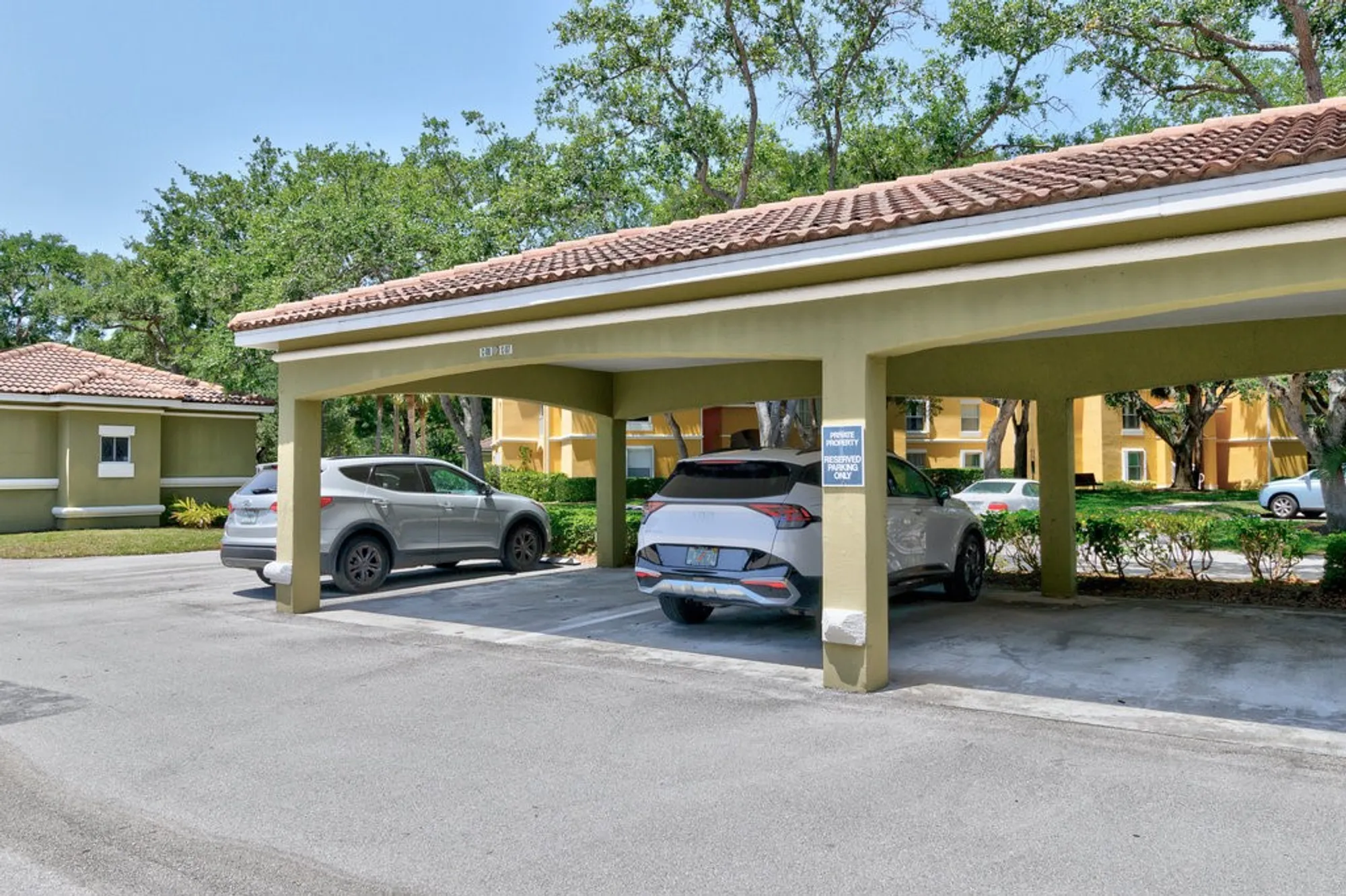 Property Slideshow image 27 of 36 | 5025 fairways cir apt b206, Vero Beach, FL, 32967