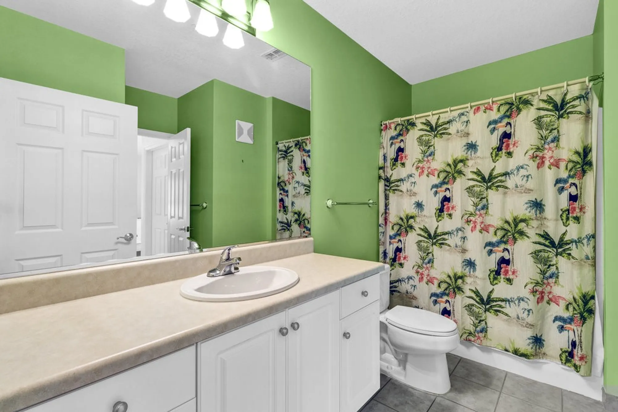 Property Slideshow image 22 of 36 | 5025 fairways cir apt b206, Vero Beach, FL, 32967