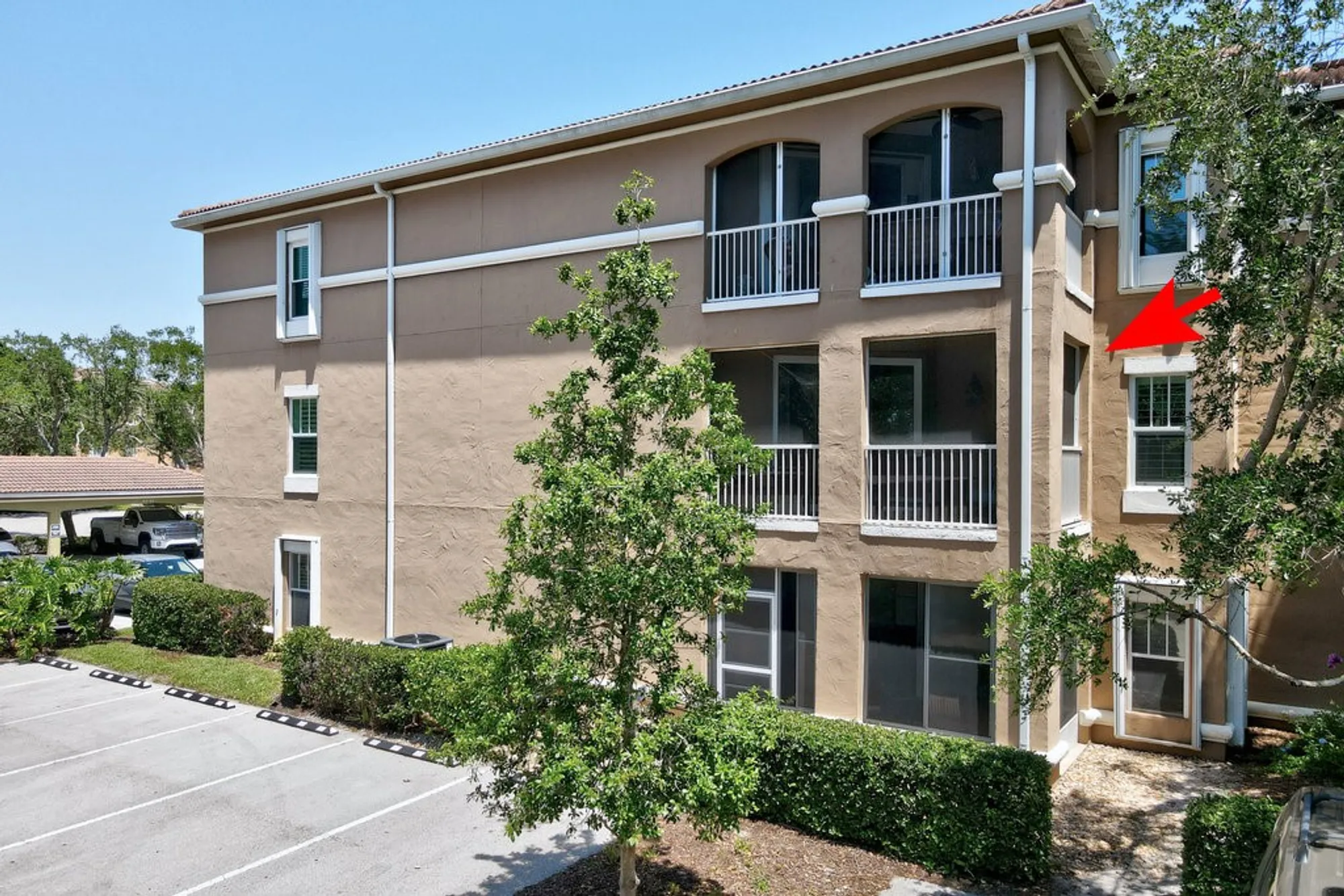 Property Slideshow image 3 of 36 | 5025 fairways cir apt b206, Vero Beach, FL, 32967