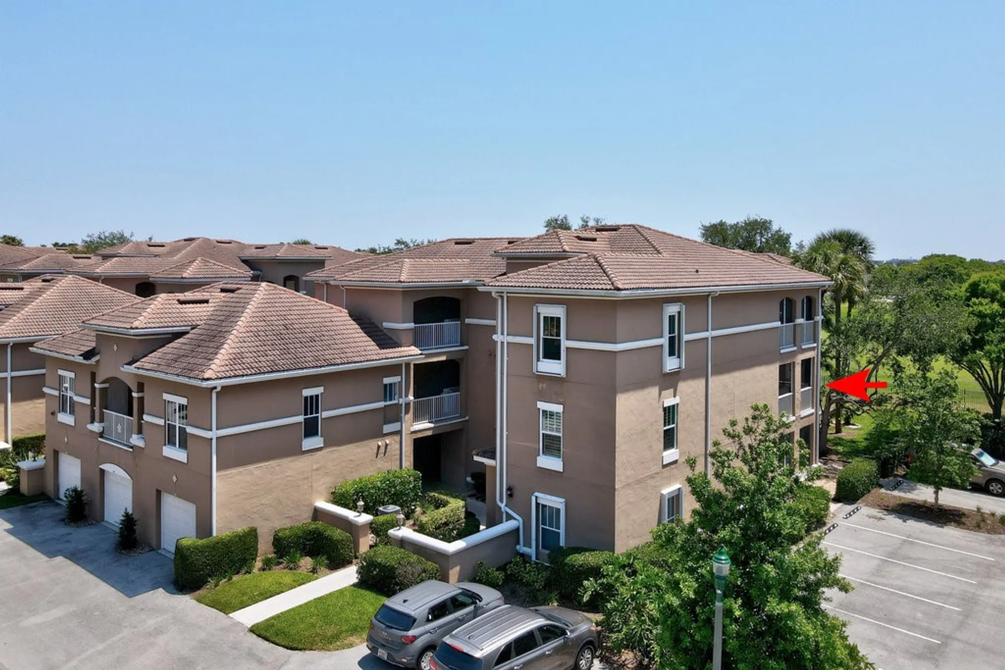 Property Slideshow image 4 of 36 | 5025 fairways cir apt b206, Vero Beach, FL, 32967