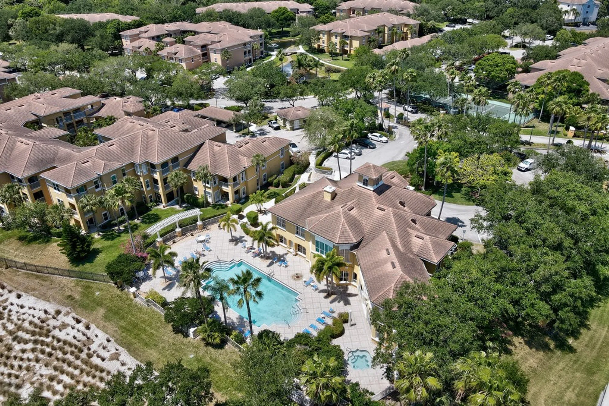 Property Slideshow image 5 of 36 | 5025 fairways cir apt b206, Vero Beach, FL, 32967